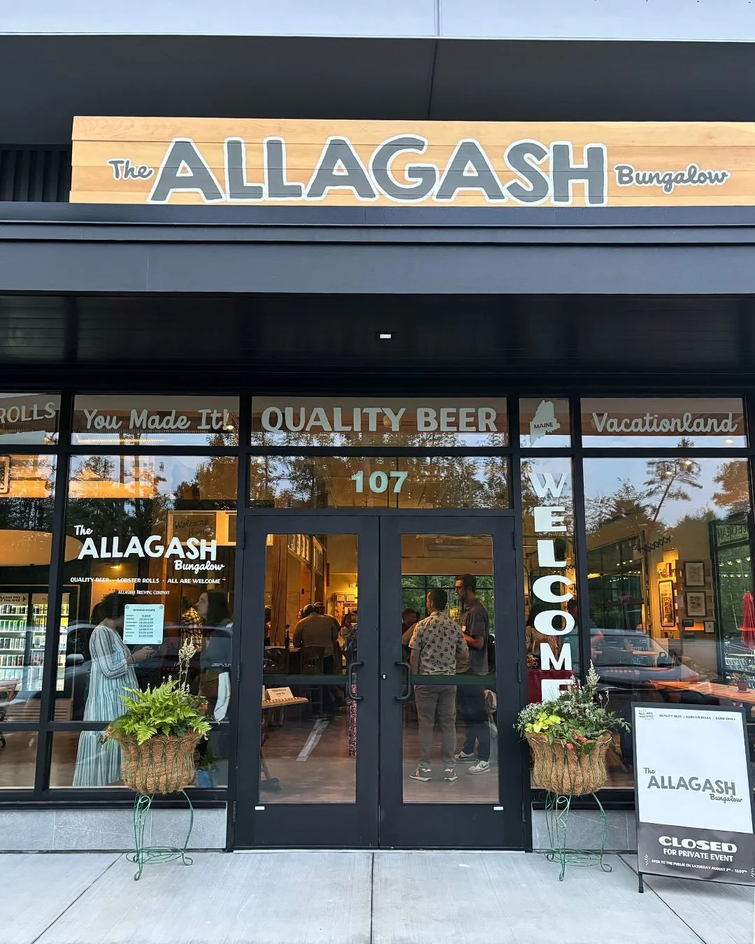 Big congrats to #RGClient @allagashbrewing on the opening of the Allagash Bungalow in Scarborough, Maine! 🍻

This cozy new spot at The Downs is serving up award-winning beer, house-made wine and cider, cocktails on draft, and a killer new menu from 
