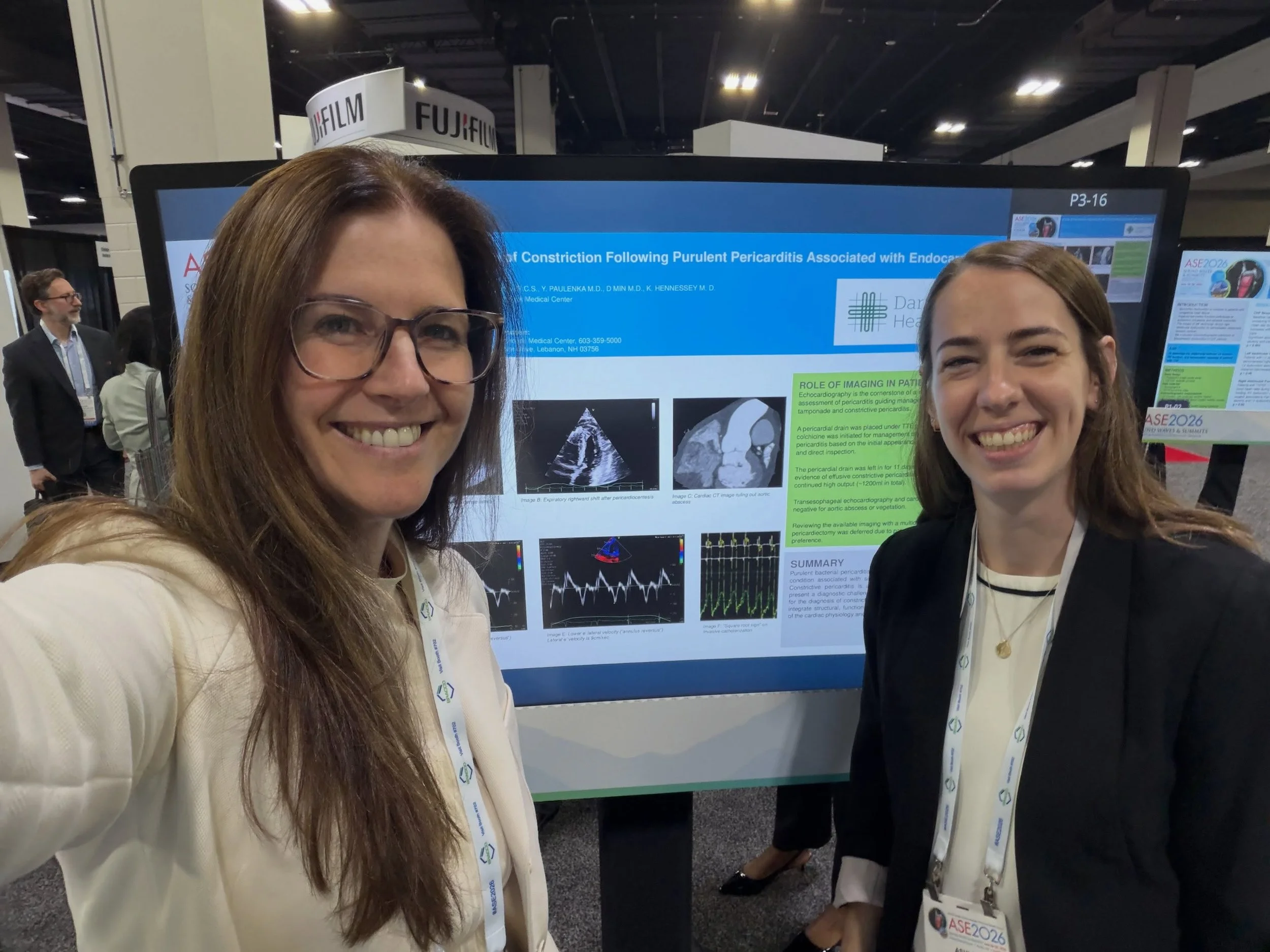 Ashley and Kerrilynn from DHMC presenting their case study at the @ase360 scientific sessions 🧠🎓🧠🎓🧠

These two presented their abstract detailing an interesting case of a patient Petulant and Purulent Post-Op Pericardial Effusion 😷🤢😷🤢😷

Tal
