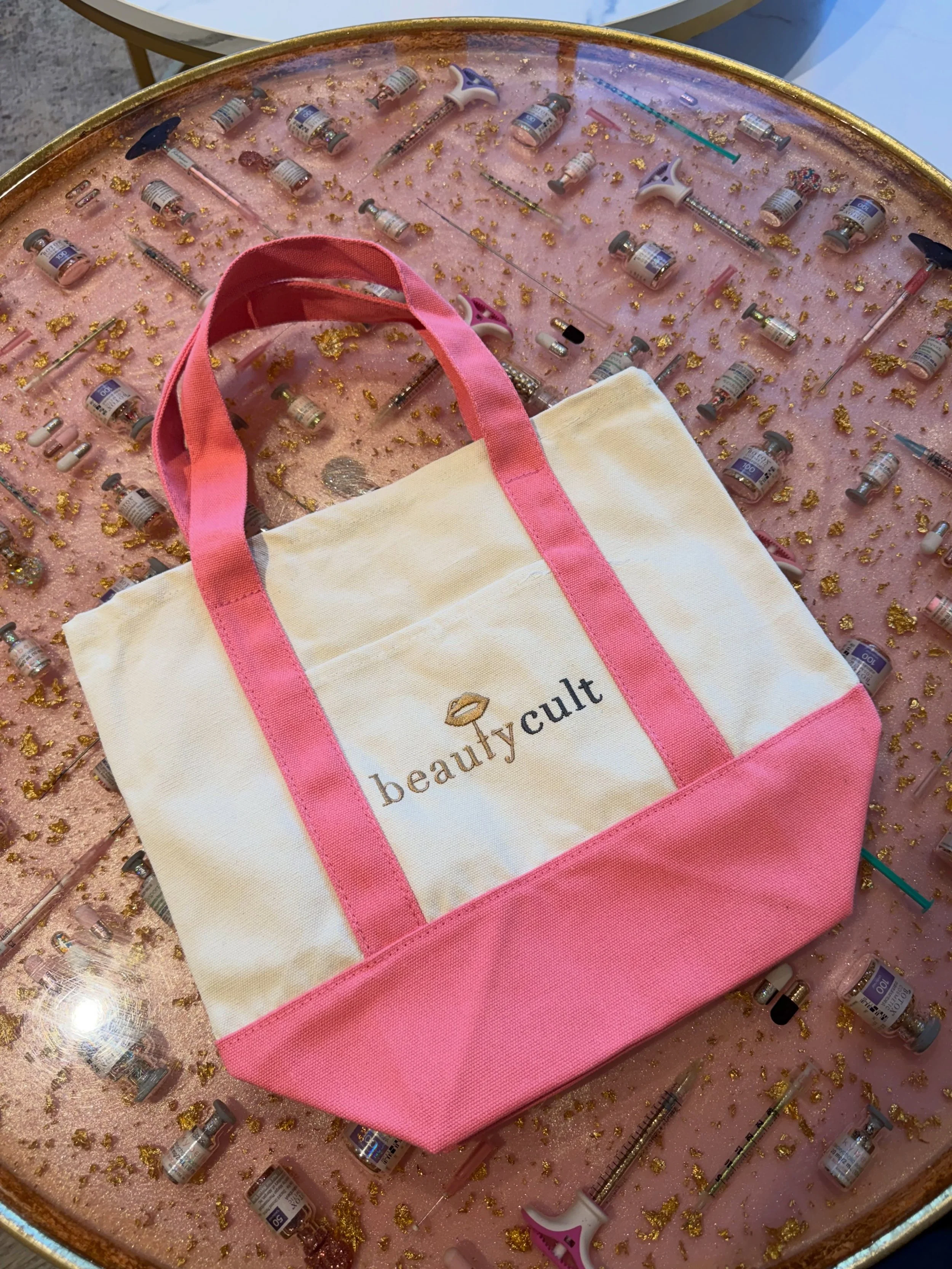 Our tote deserves its own post 😍