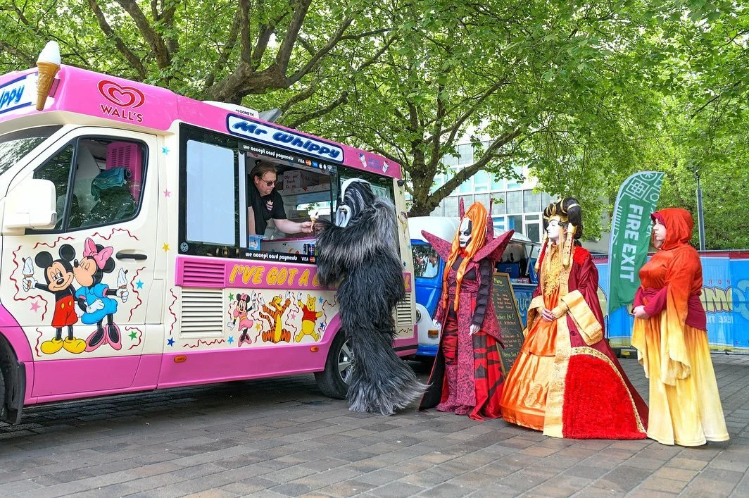 MAY THE 4TH BE WITH YOU! Iconic pop-culture characters flooded the streets of Portsmouth, Hants, this weekend as the annual Comic Con took place in the historic city’s Guildhall. Thousands of attendees dressed up in vibrant costumes, adding the