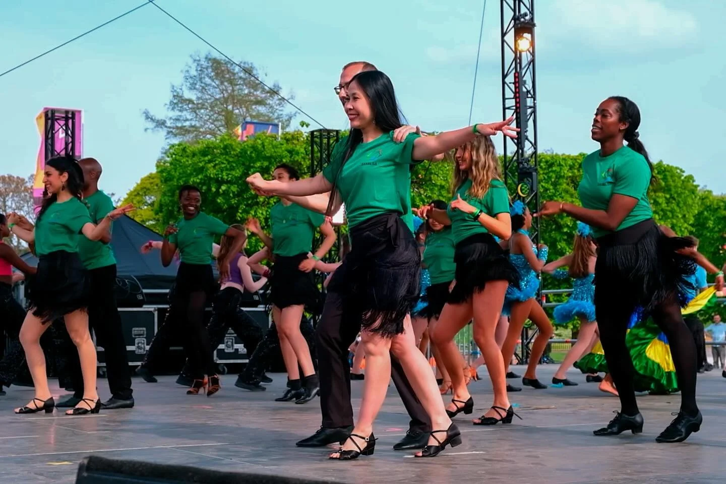 Stills from a case study a shot over 2 days for Temu UK.

Following the dance group SASalsa as they trained for and finally performing their routine infront of a crowd of over 3,000 people.

Shot for @temu_uk and @solentnews