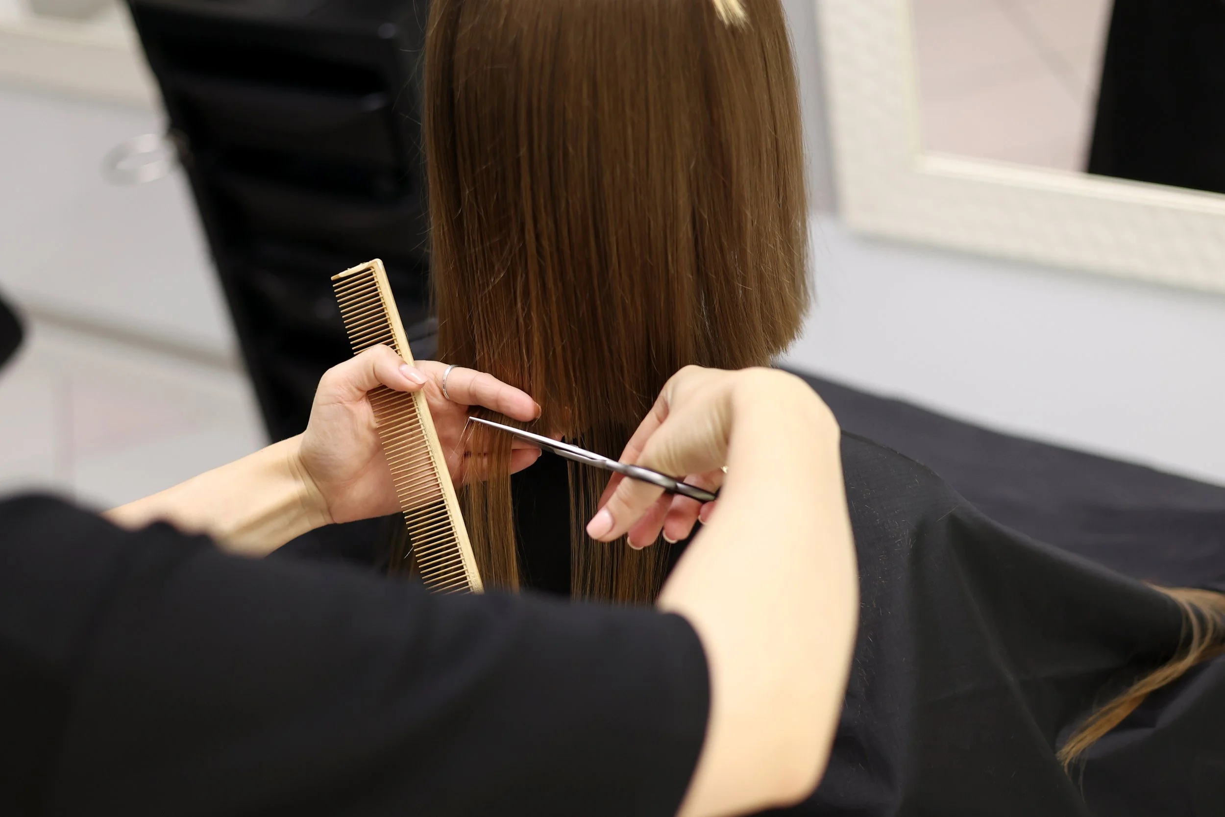 How Salon Treatments Improve Hair Health Long-Term