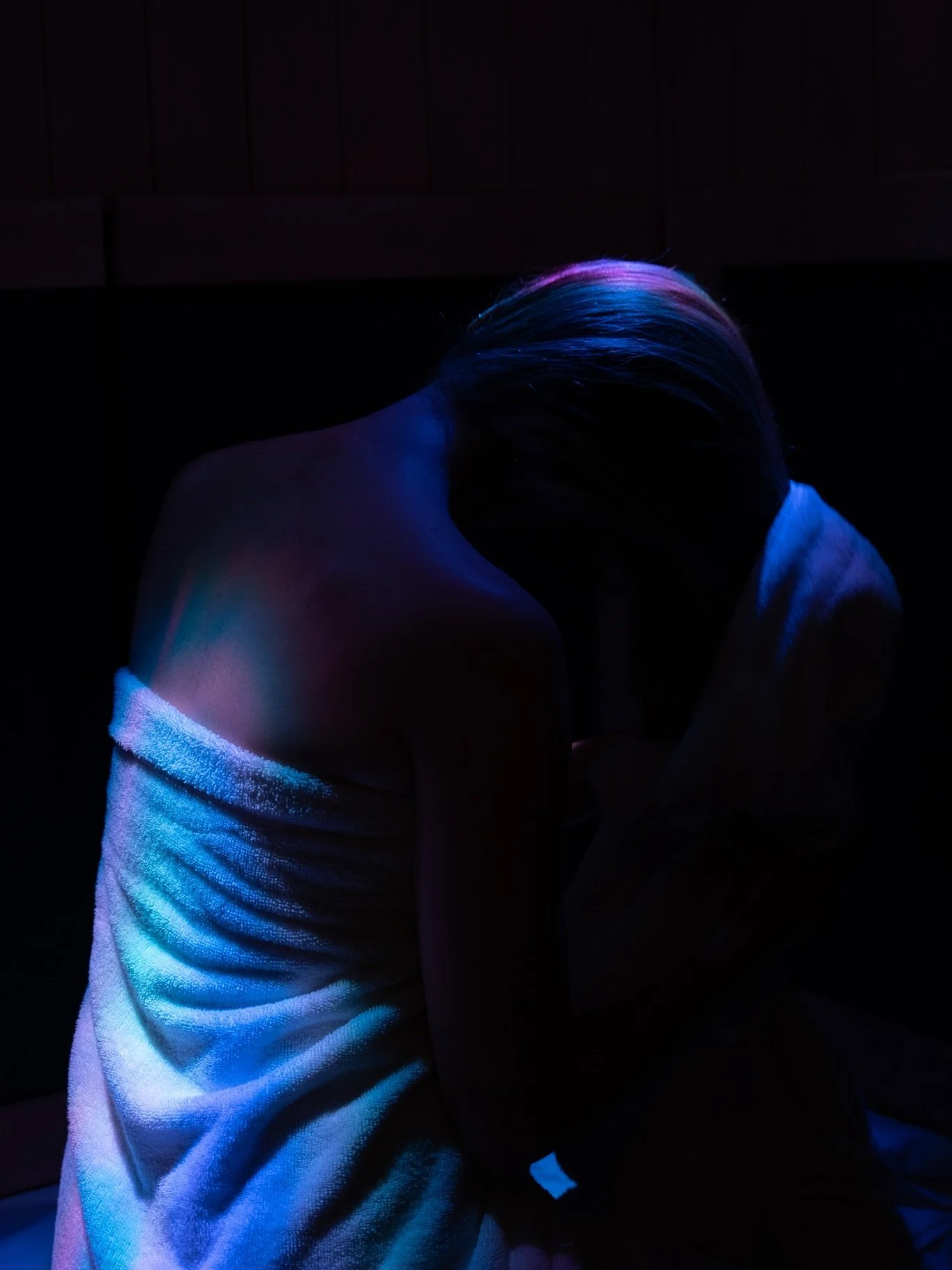 Braving the negative temps and dark winter days with some IR

Boosting circulation, supporting detox, easing sore muscles, and giving the body that deep, healthy warmth it craves when the sun is scarce. 

Winter recovery mode