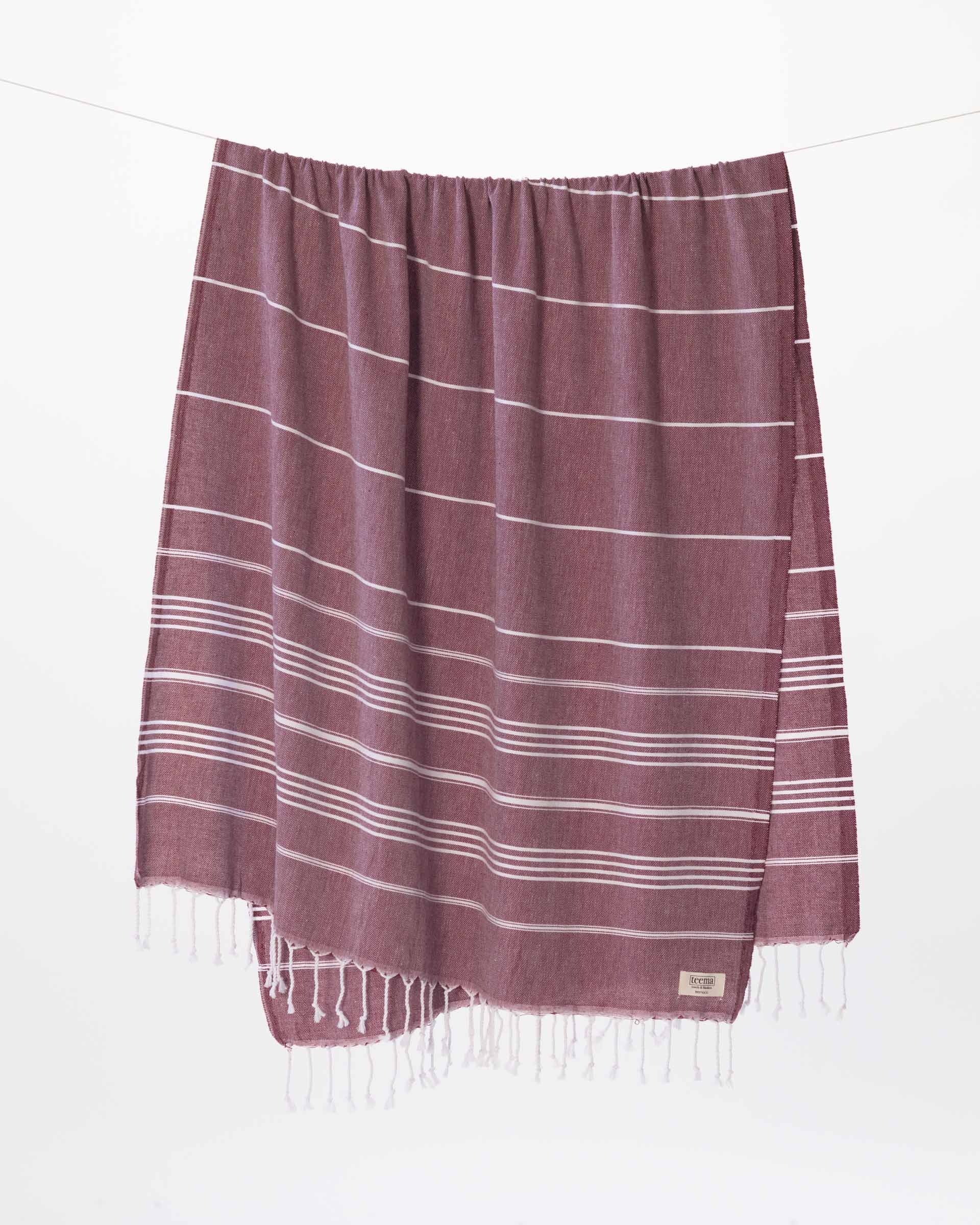 maroon simple 1.jpg