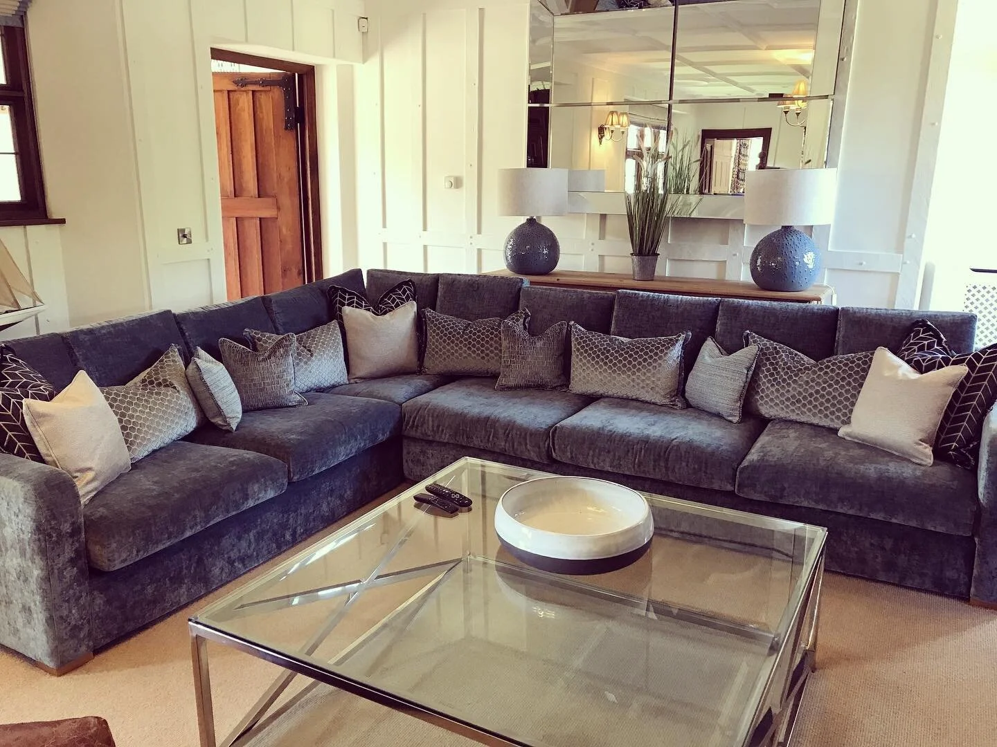 One can never have too many cushions