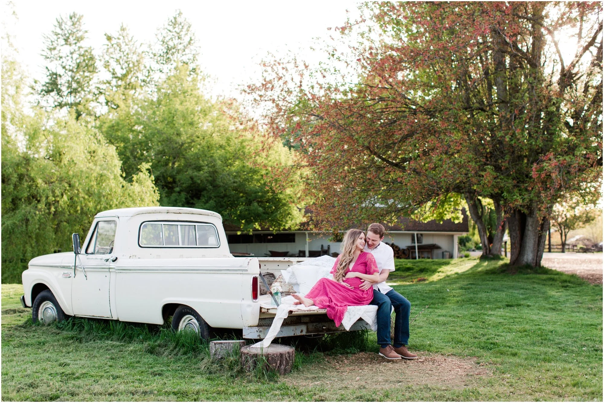 40925-wildheartsfarmmaternityshootintacoma.photosbybrianacalderonphotographybasedinthegreaterseattletacomaarea._1204.jpg