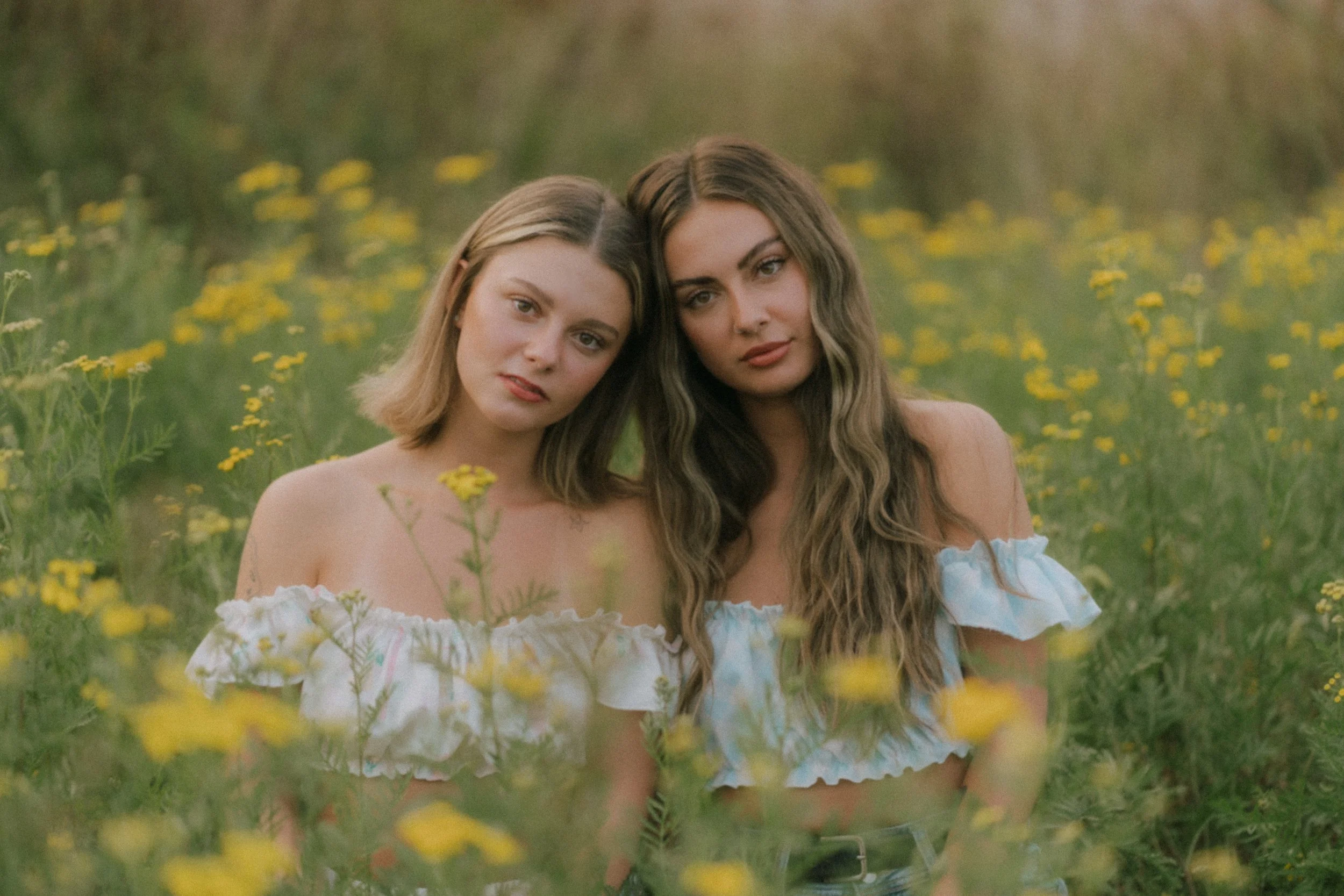 Kenny + Hailey - Sister photoshoot in Salmon Arm, BC