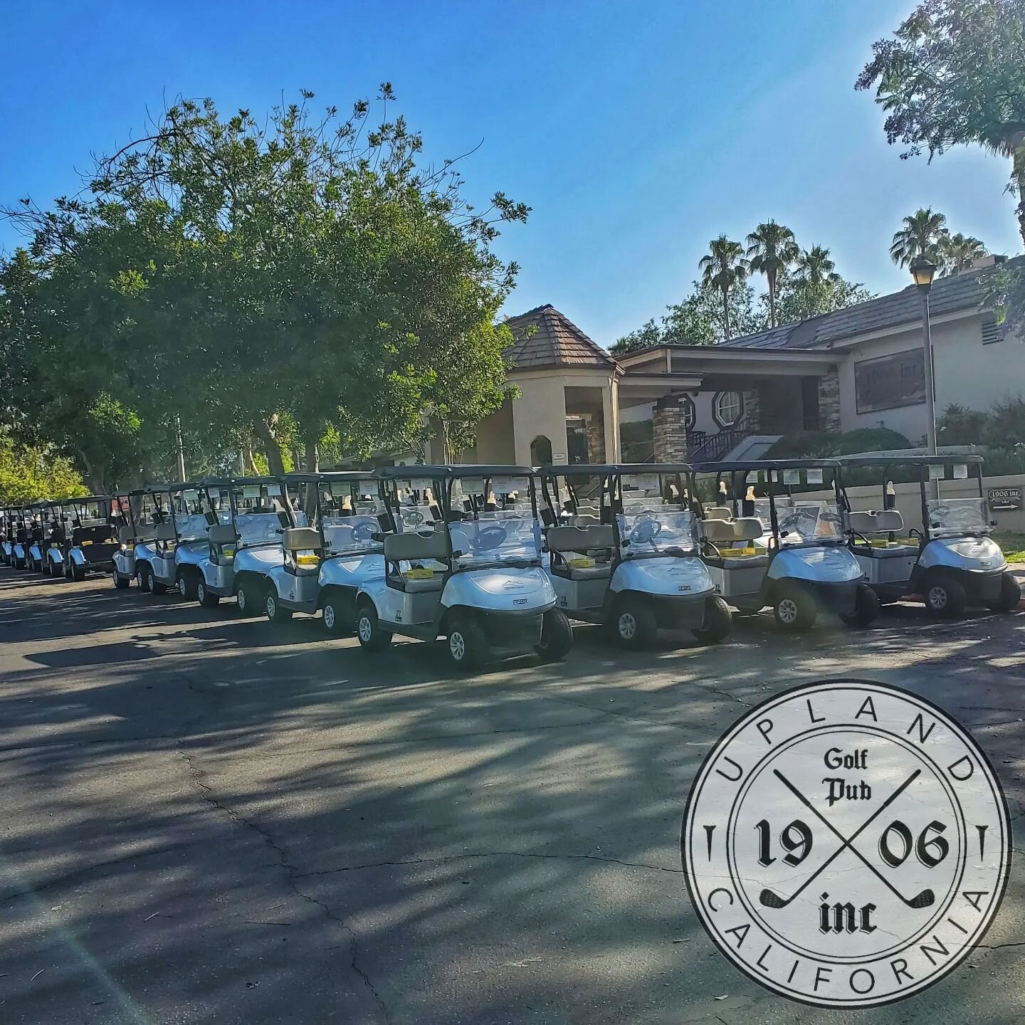 🏌&zwj;♂️⛳️ All the golf carts set up and we are definitely #golftournamentready at @1906inc!!! We are hosting the Tri-County PDCA Golf Tournament!
&bull;
&bull;
&bull;
Today's beautiful weather is perfect for a round of golf and enjoying some nice r