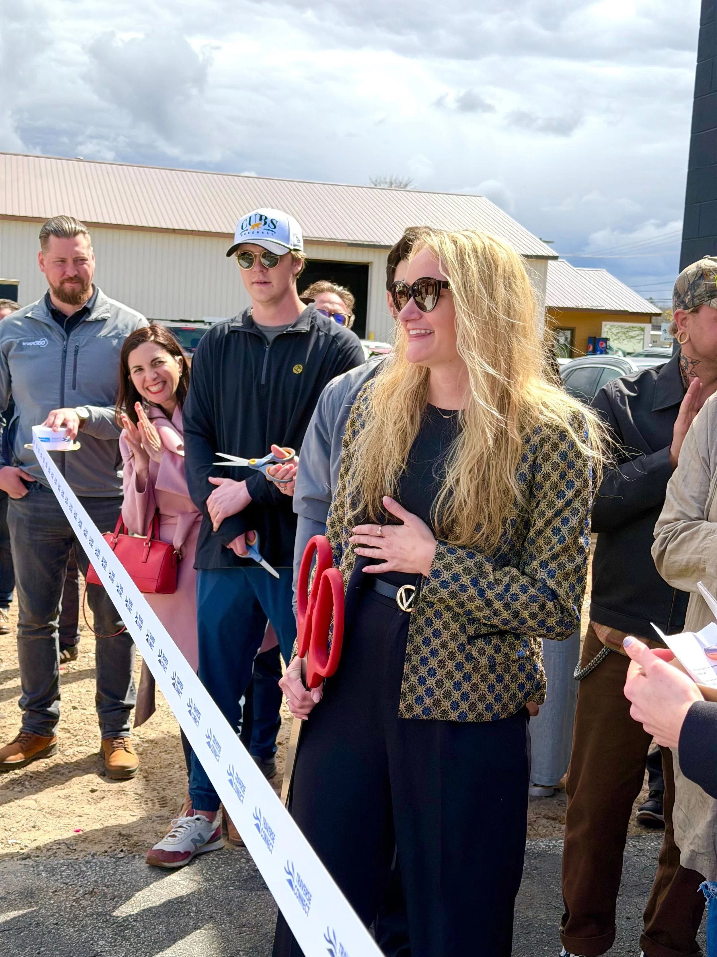 Golden-Swan-Ribbon-Cutting-2.jpg