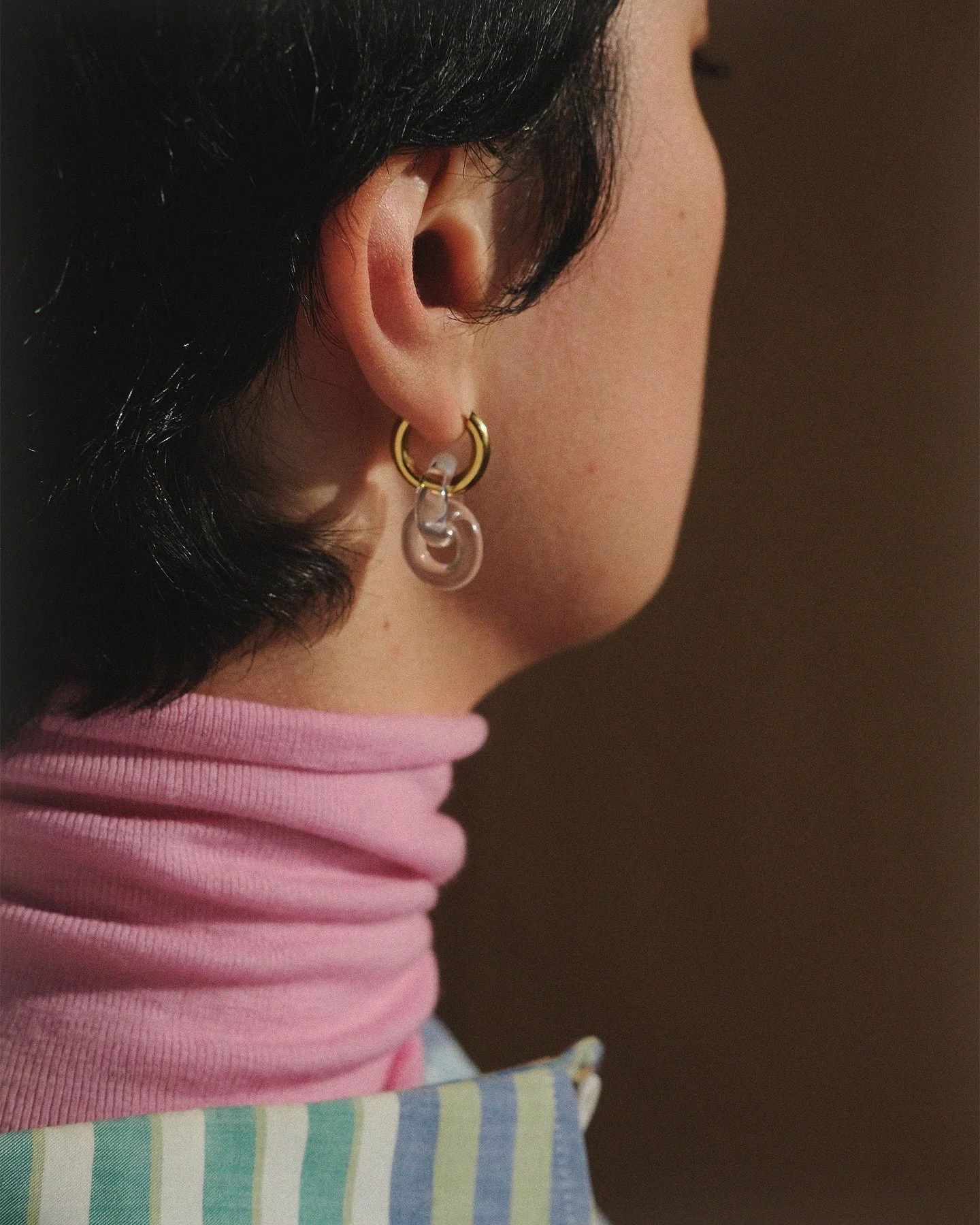 Now online ~ After the lovely welcome at our Paris pop-up two weeks ago, only a few pieces are left. These sun-catching earrings are the perfect match to your summer suitcase. What's your fav? 🌞
~
Por fin online ~ Tras la super acogida en nuestro po