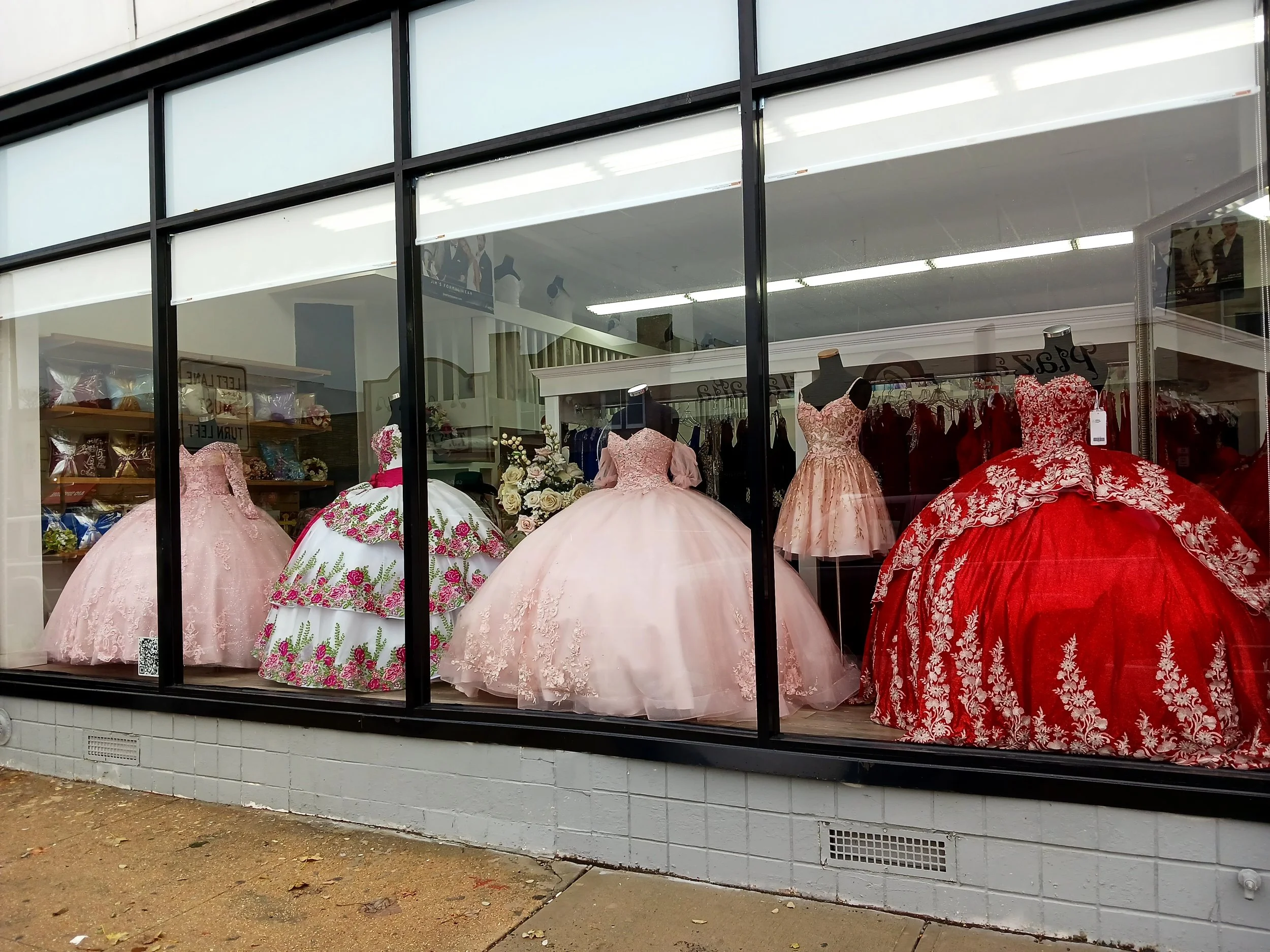 CINDERELLAS SHOP 20221024.jpg