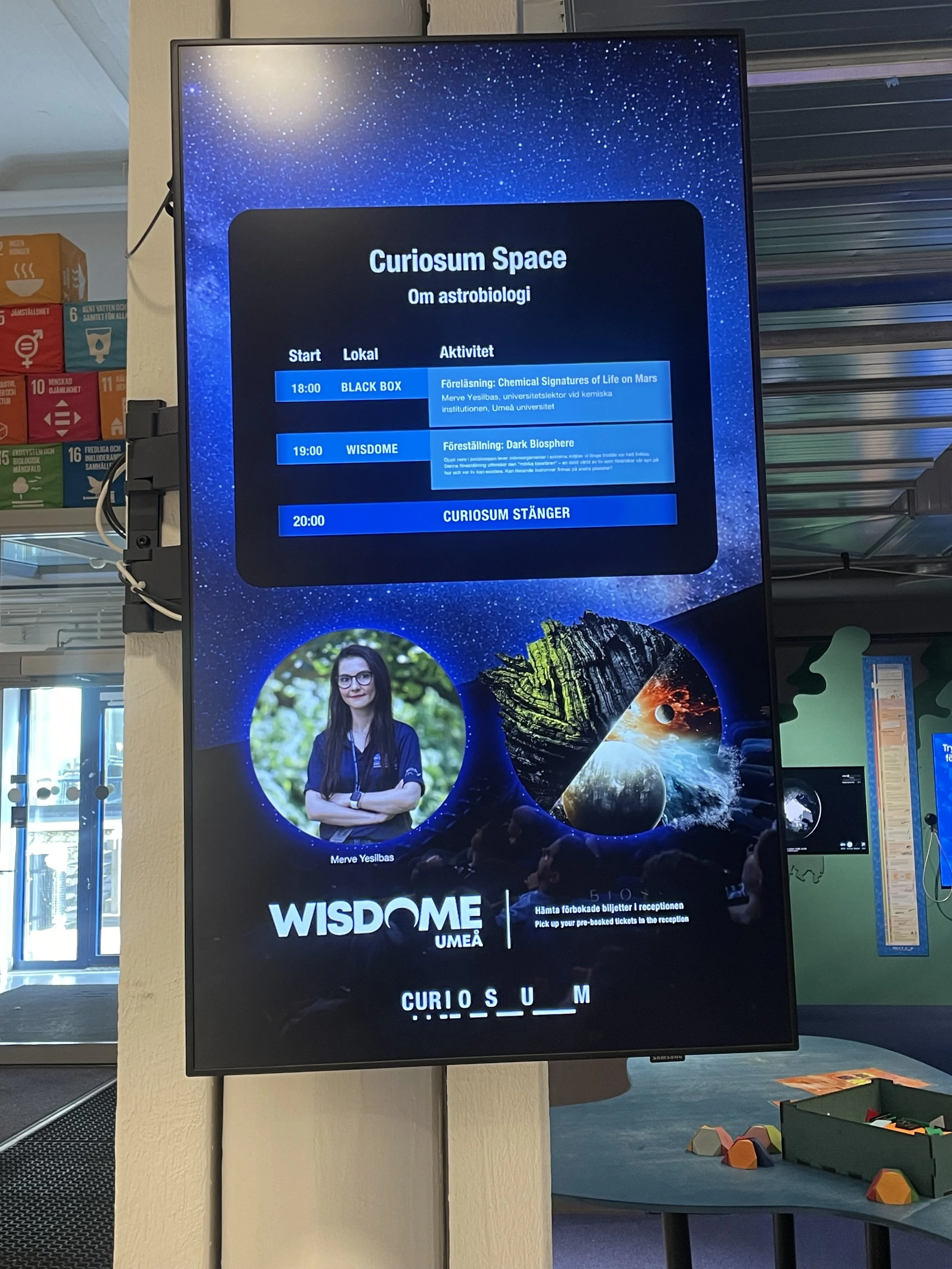 Bringing astrobiology to the public: our PI Merve’s outreach talk at Curiosum!