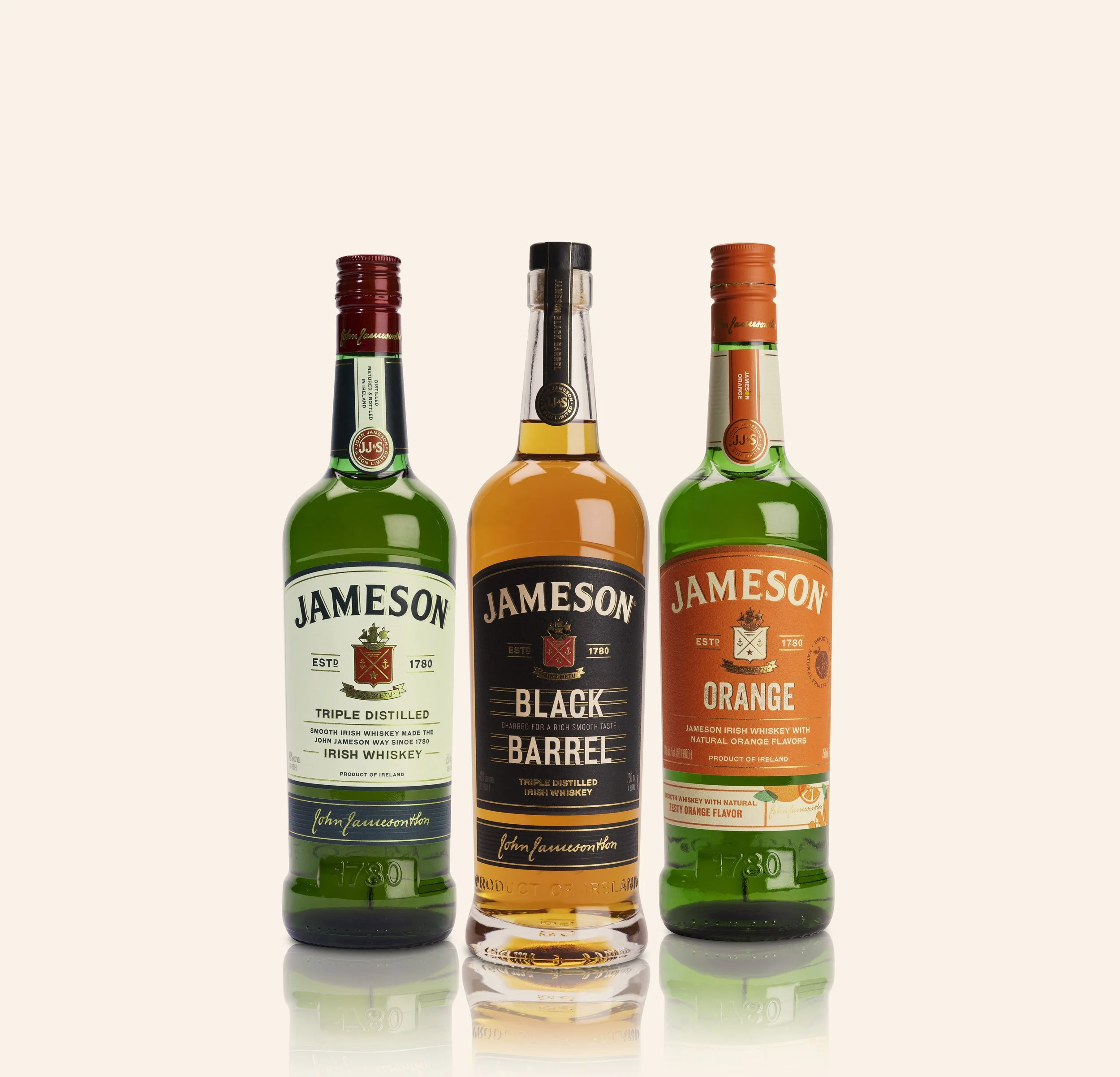 JAMESON_HOLIDAY_STILL_09C_0568_white_V3.jpg