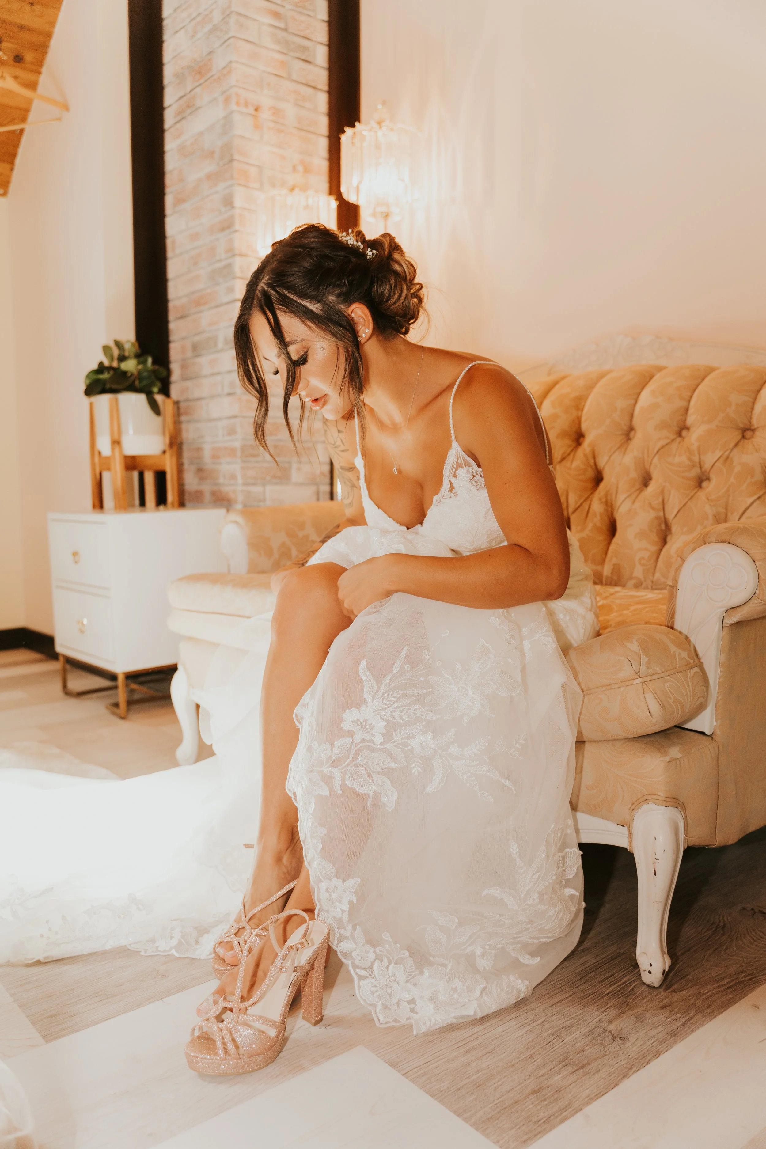 Mimosa Suite - Getting Ready