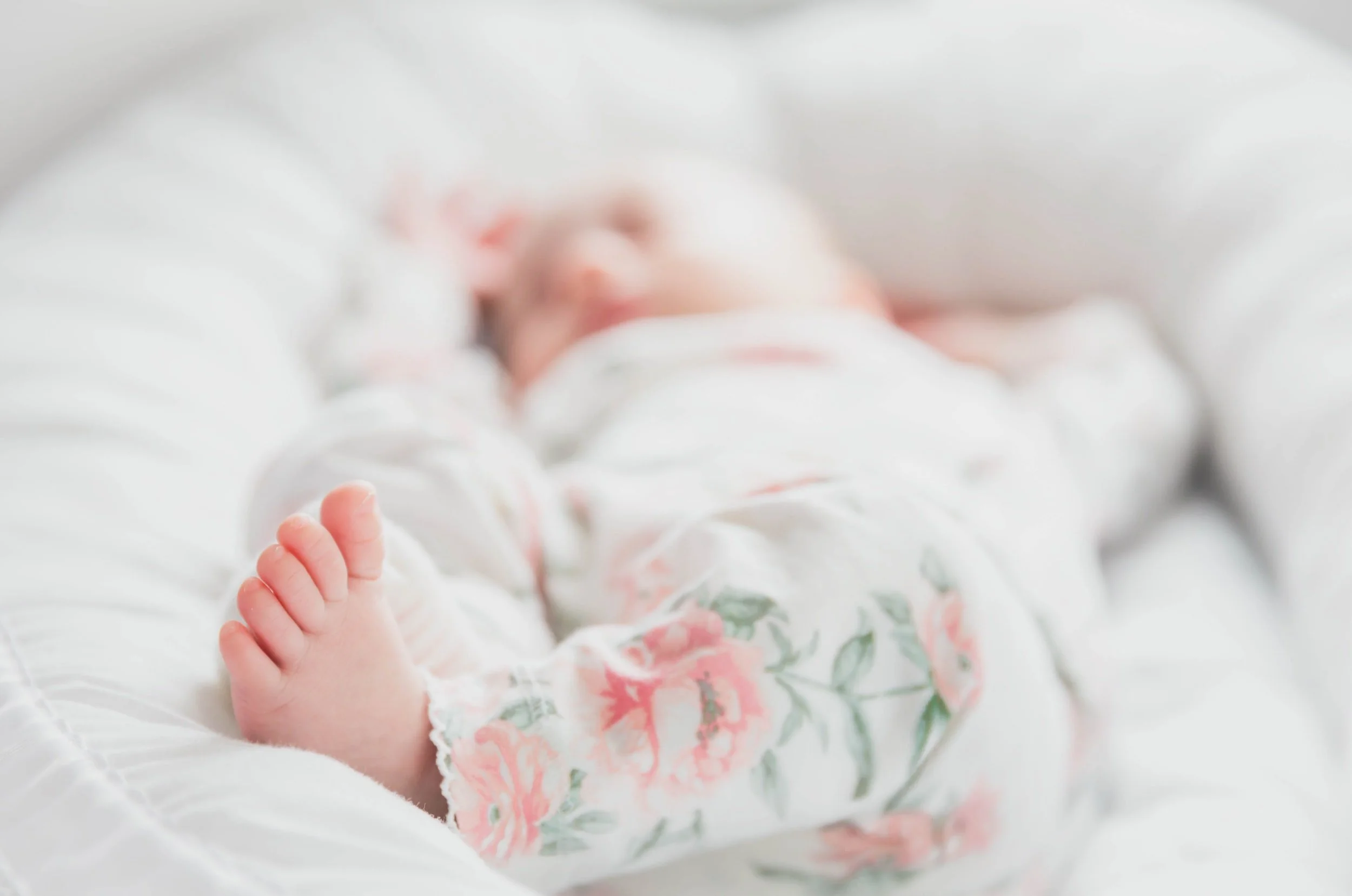 Southern California doula and night nurse helping families recover after birth