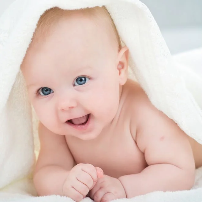 Night nurse and doula offering infant sleep training across Southern California