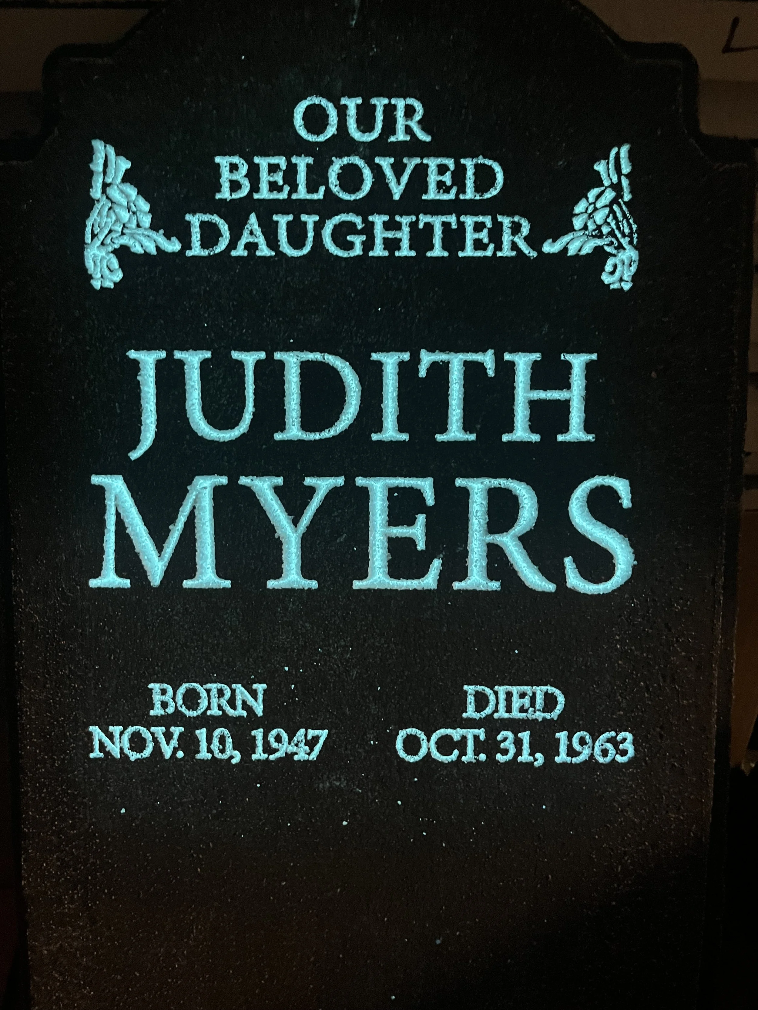 Judith Myers 1963 light blue.jpeg