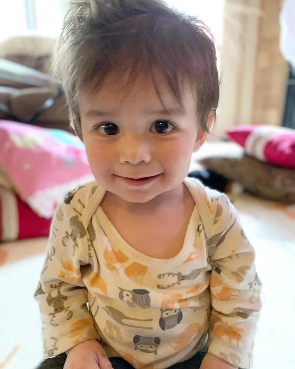 Here is my sweet boy Logan. My poor boy had been battling a few allergic reactions to almost everything on this 🌍. He's allergic to:

- Gluten
- wheat
- dairy
- Soy 
- nuts
- 🐈 🐕 🪲
I am on a mission to make a TASTY LOGAN FRIENDLY fresh spring rol