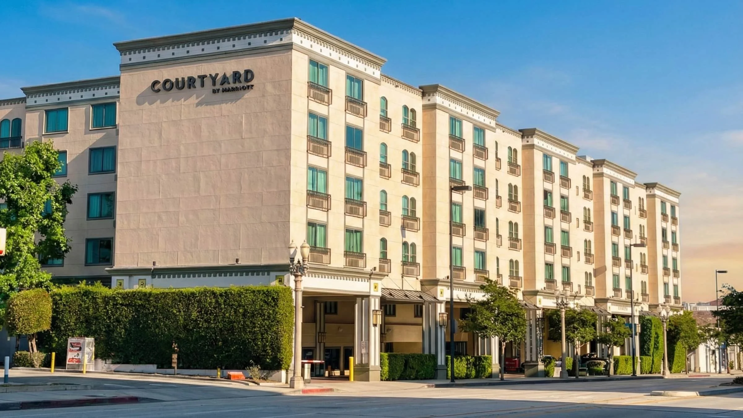 Courtyard by Marriott Pasadena/Old Town