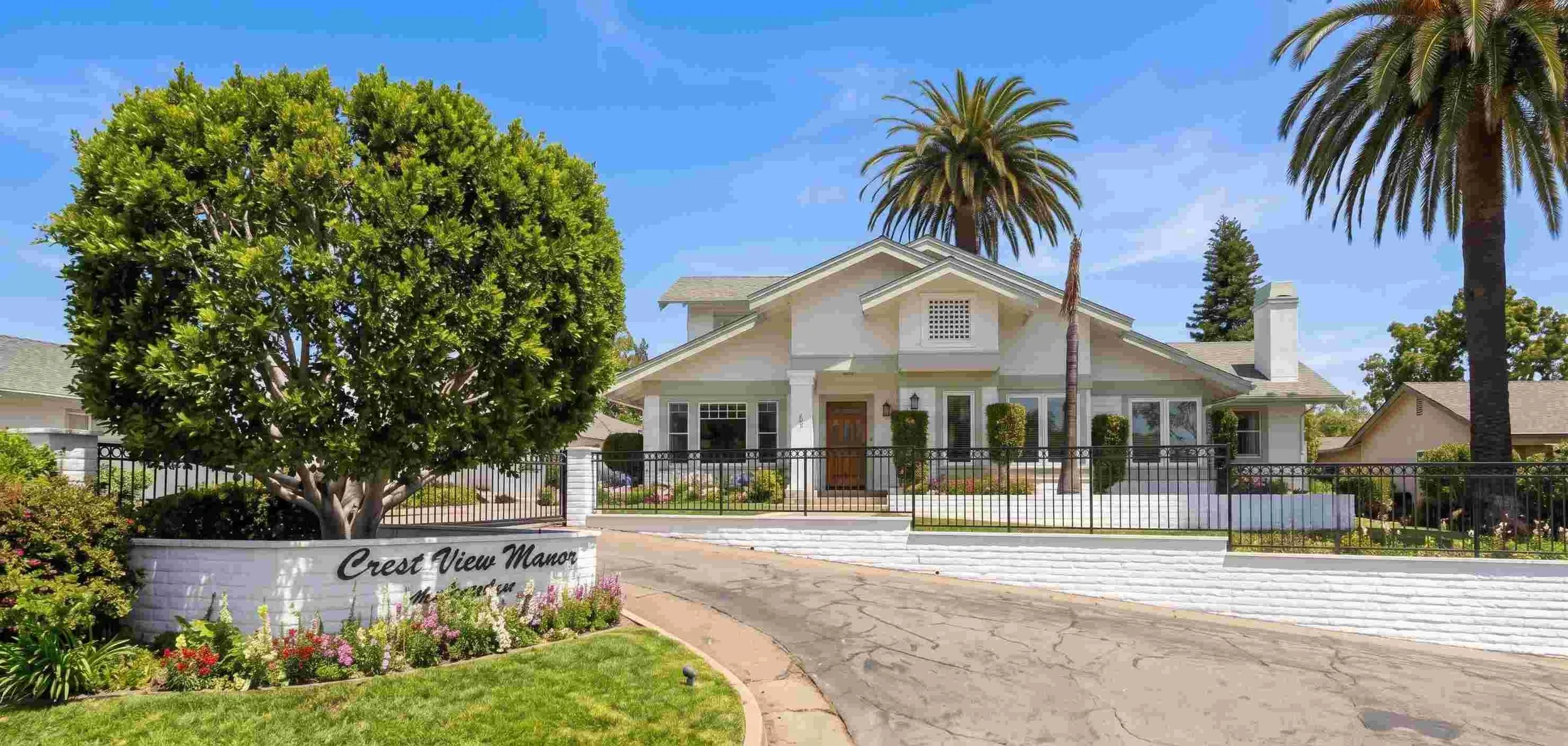 Crestview Manor