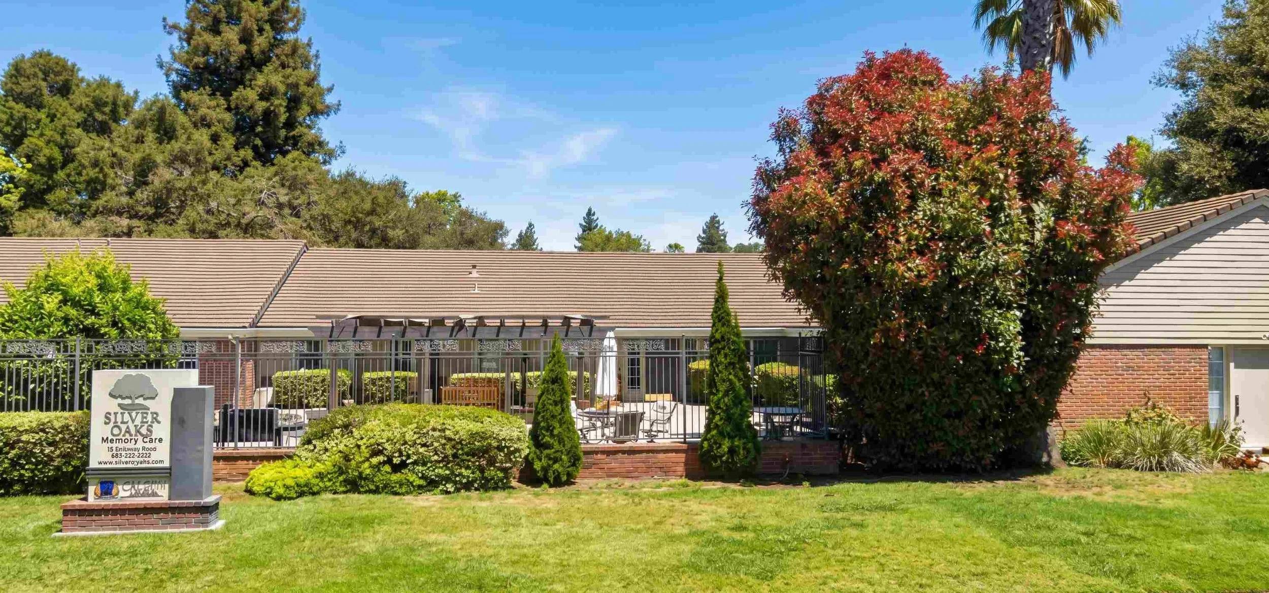 the residential street frontage of Silver Oaks assisted living home on Coleman Place in Menlo Park, California