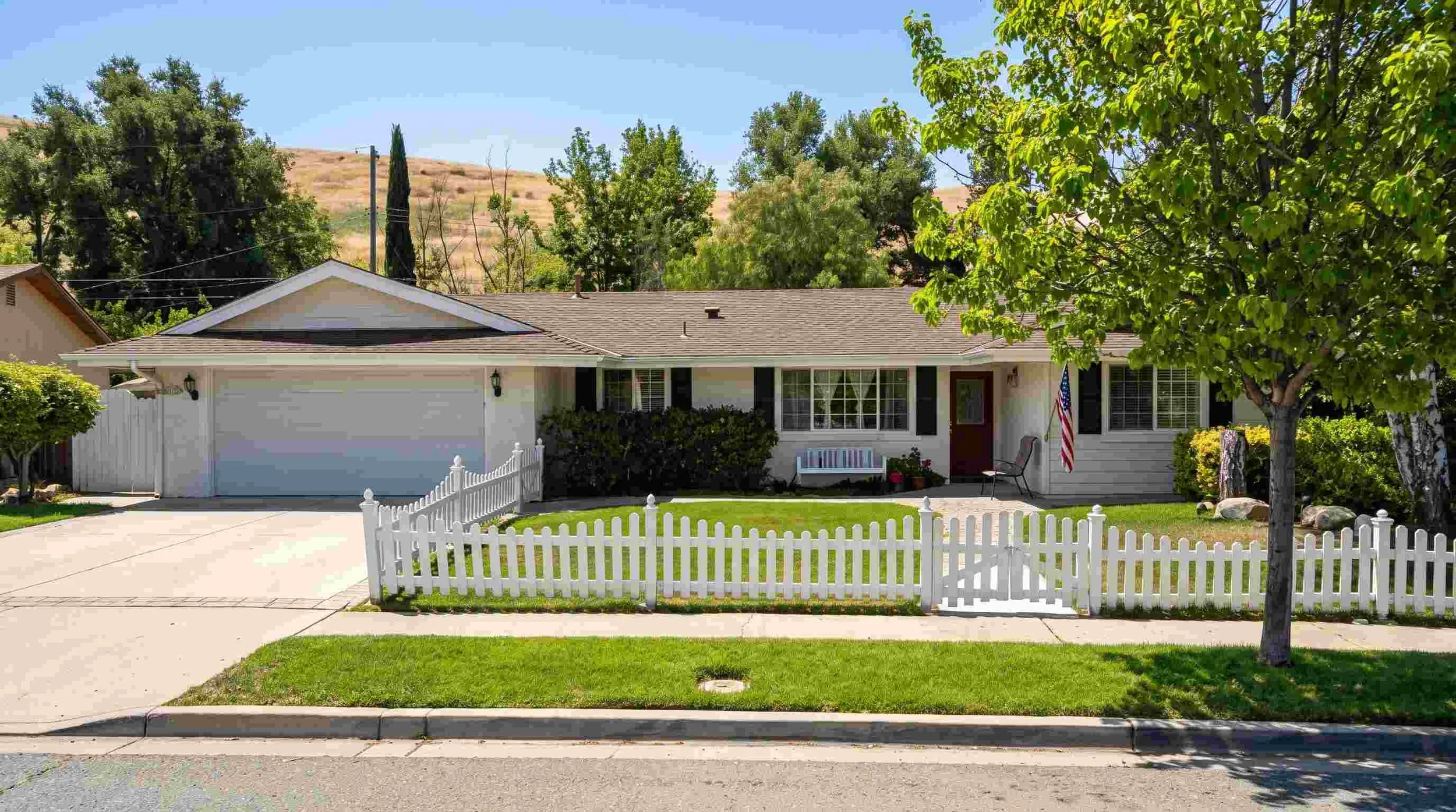 single-story six-bed residential care home on West Columbia Road in Thousand Oaks, California