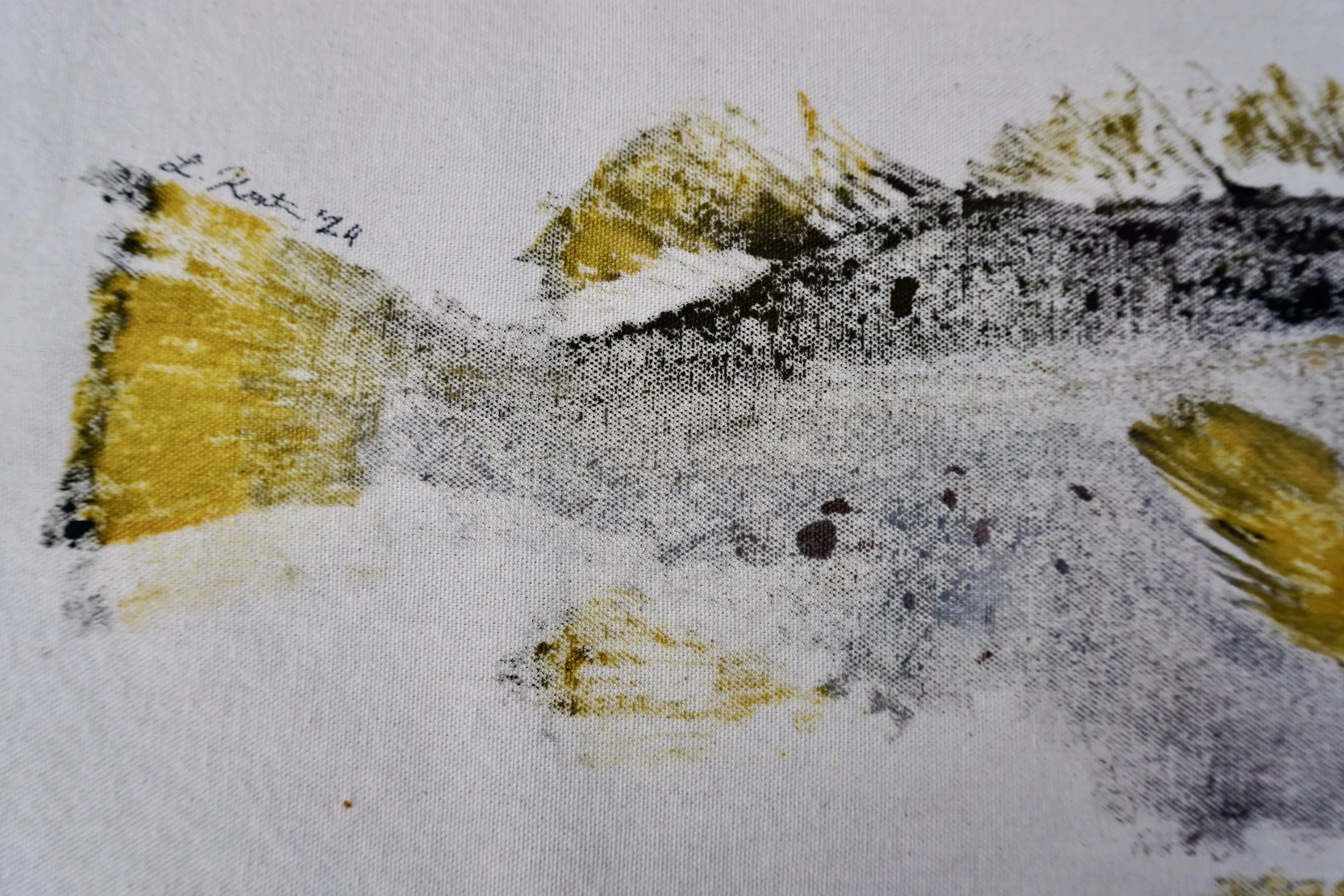 DSC00451 2Winnie's Fish Pants Fish Prints Homer, AK .JPG