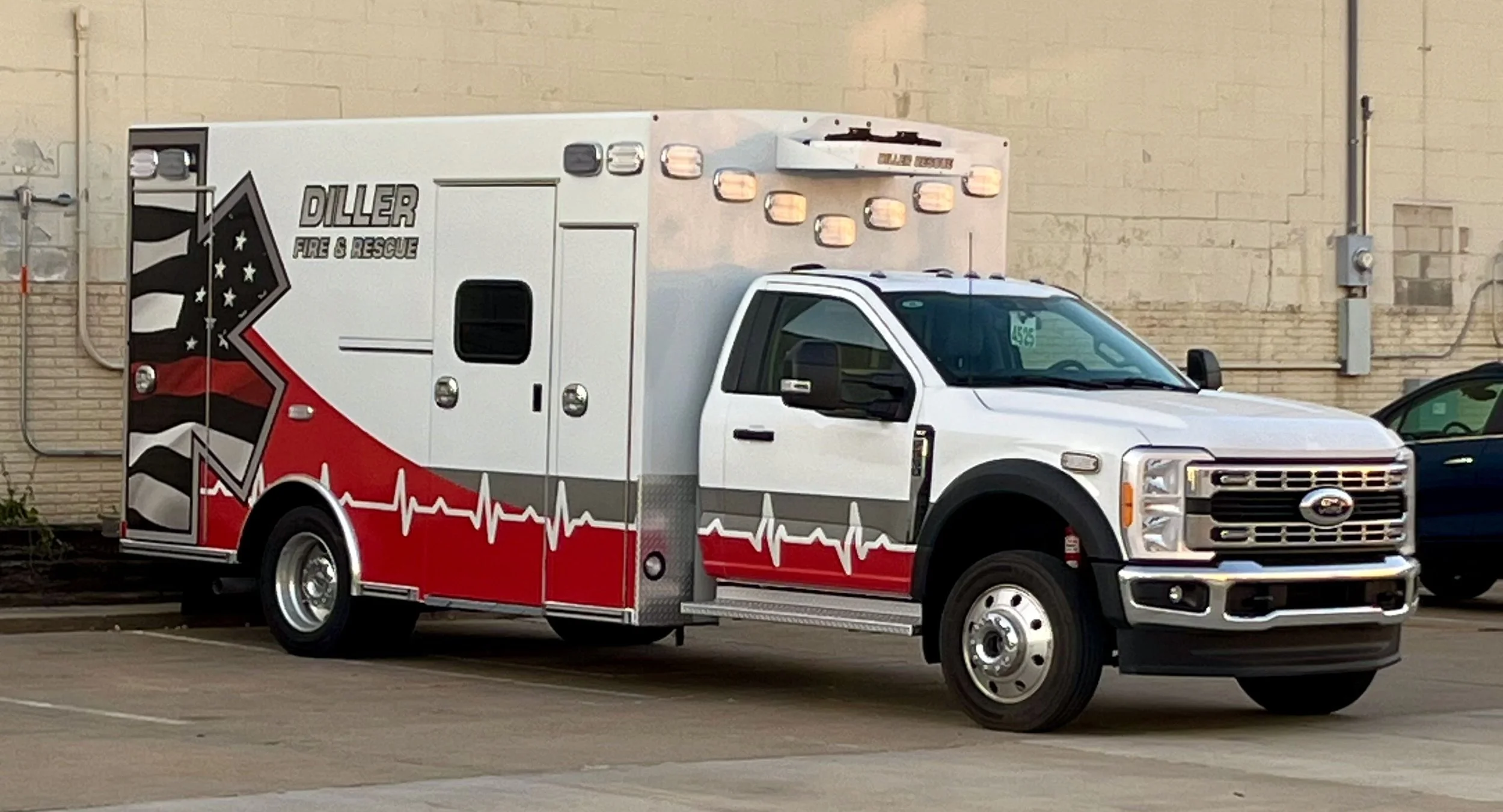 Ambulance partial wrap design, Flexi Sign, Fall 2023