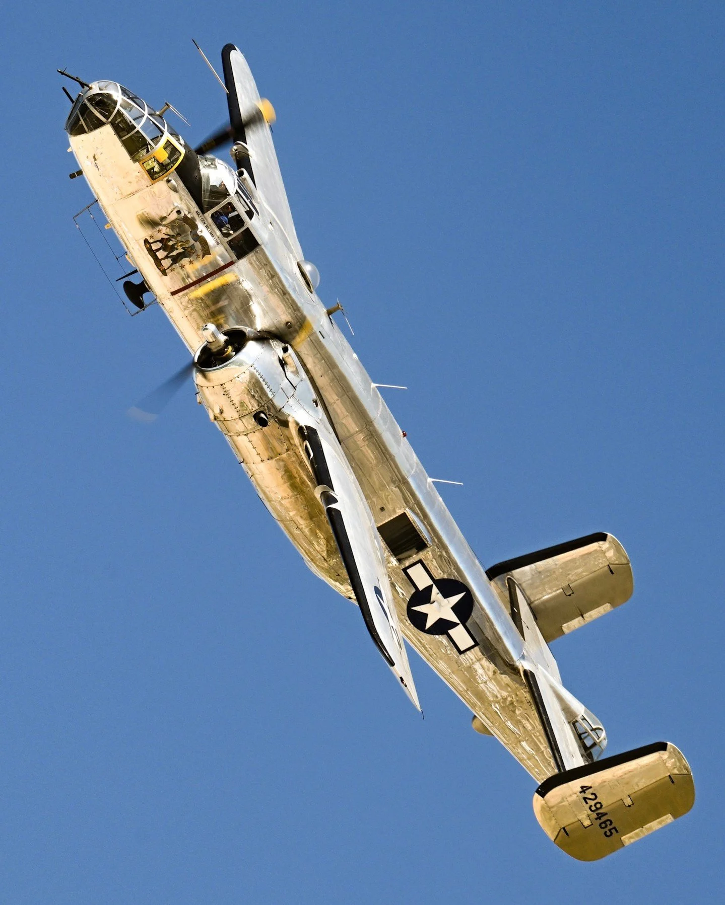 Hey Pacific Airshow crew, Sean back again. 🤙🏼

Every year I show up thinking I know what&rsquo;s coming&hellip; and every year blows my mind. The history in the civilian performers, the sense of wonder... It&rsquo;s the kind of stuff that makes you