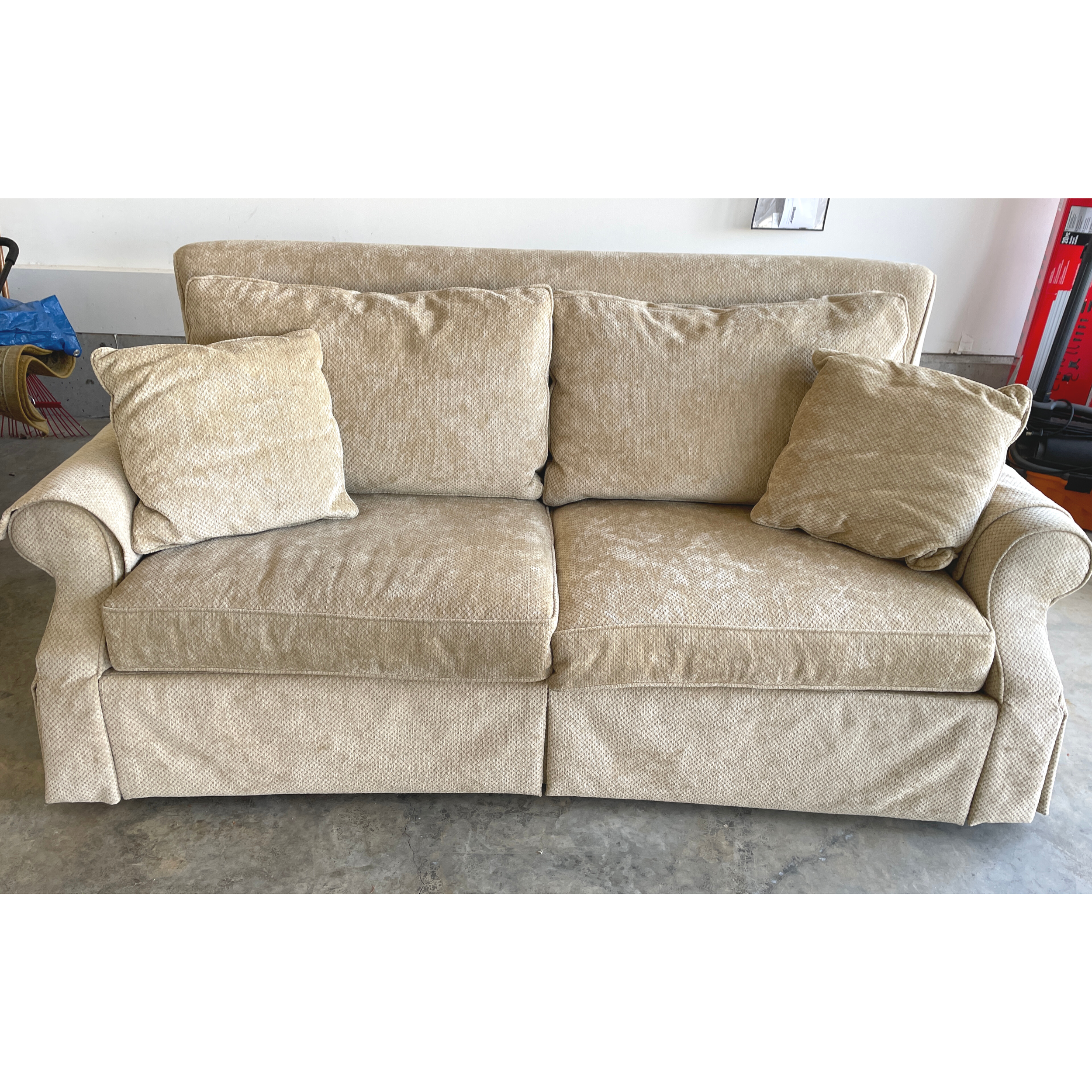 Wrangler Ivory Sofa