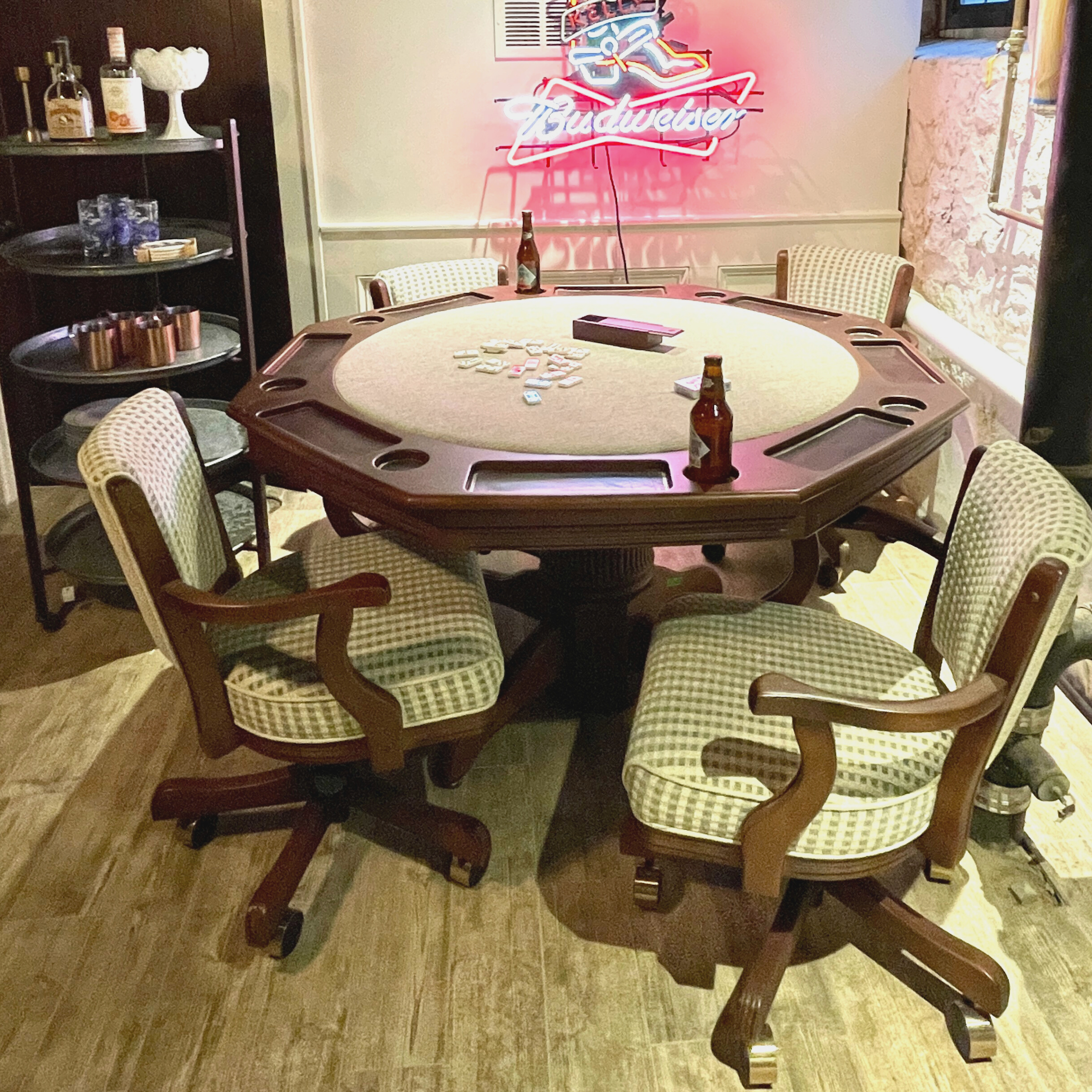 Game Table &amp; Chairs