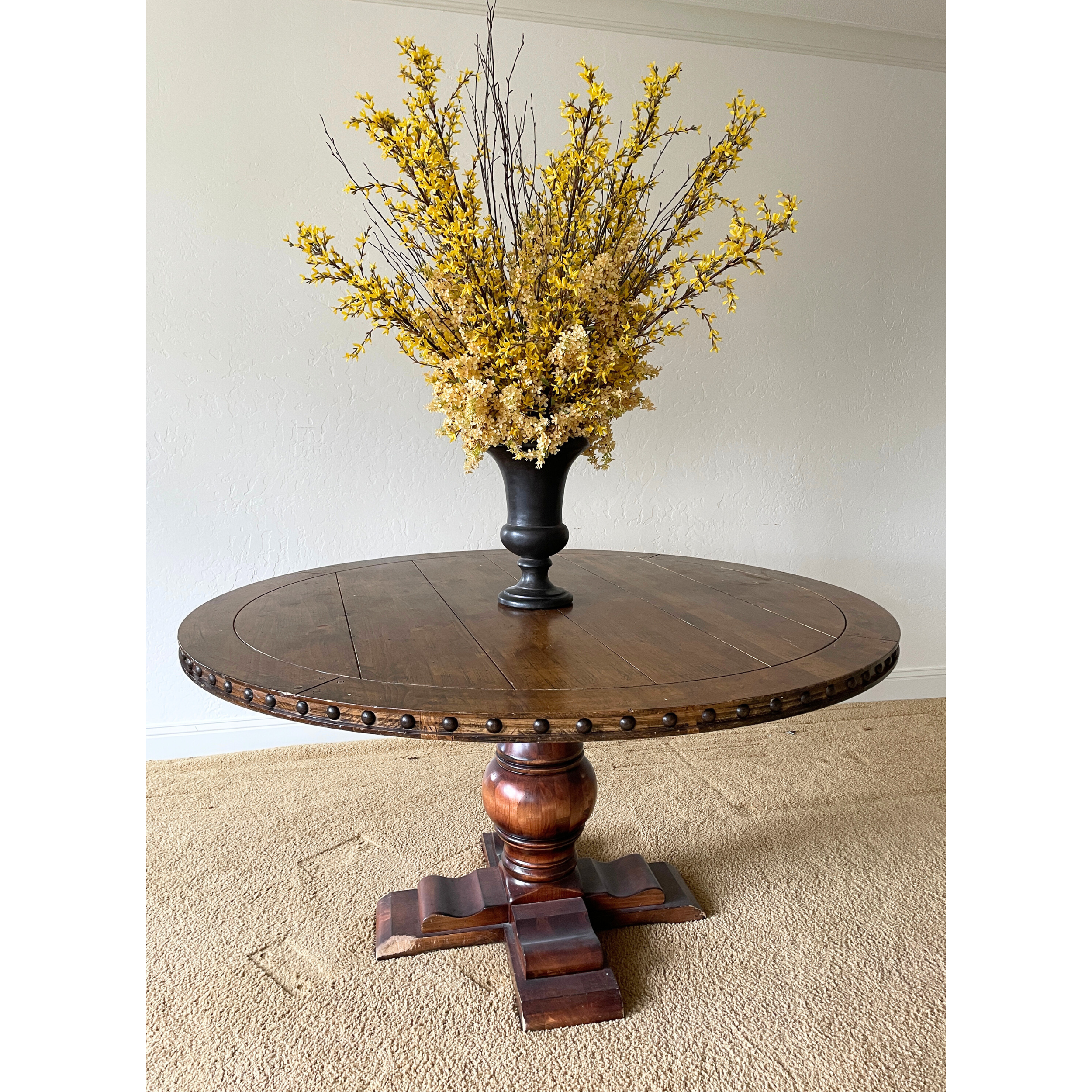 Round Wood Pedestal Table