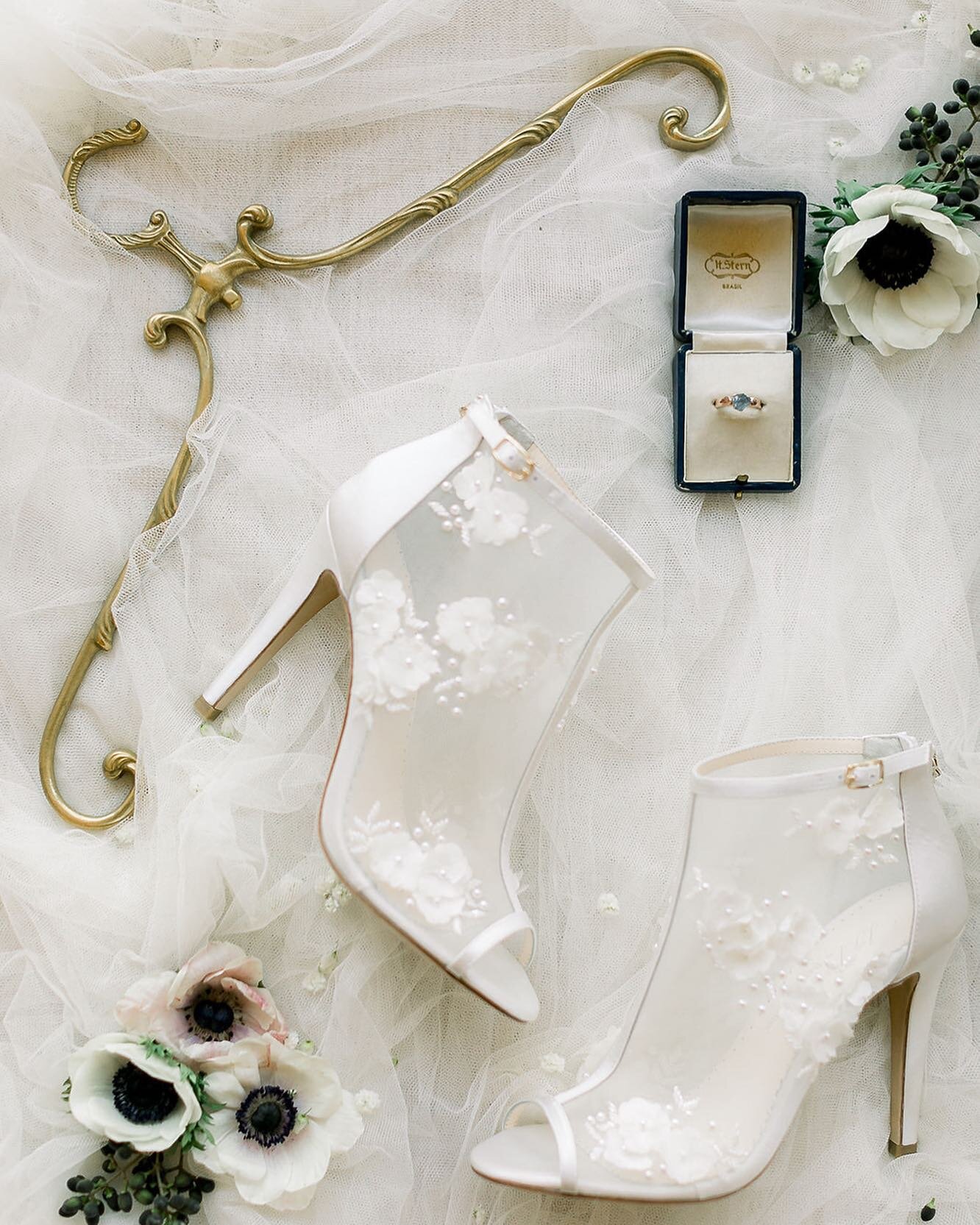 Give us all the pretty little details!
⠀⠀⠀⠀⠀⠀⠀⠀⠀
@weddingbylmp
⠀⠀⠀⠀⠀⠀⠀⠀⠀
#tuscanoaks #tuscanoakswedding #texasweddings #dallasfortworthweddings #texasvenue 
#texasbride #dfwwedding #weddinginspiration #potd #venueinspo #venueinspiration