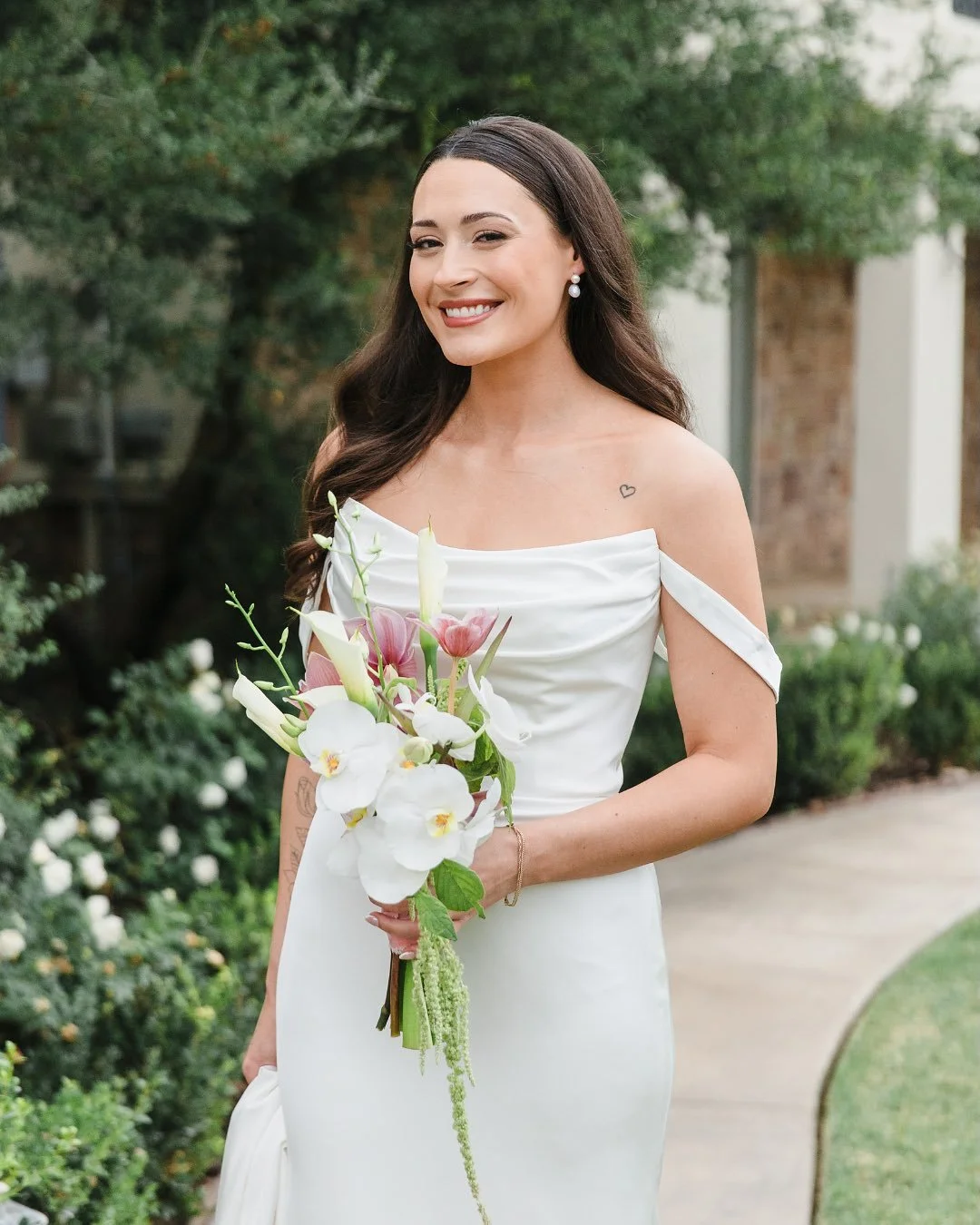 Mackenzie + Travis understood the assignment: show up, look amazing, get married&hellip; and let Tuscan Oaks handle the rest. 🤍✨

All-inclusive weddings = more time for happy tears, champagne toasts, and that iconic sparkler exit.

DFW brides, this 