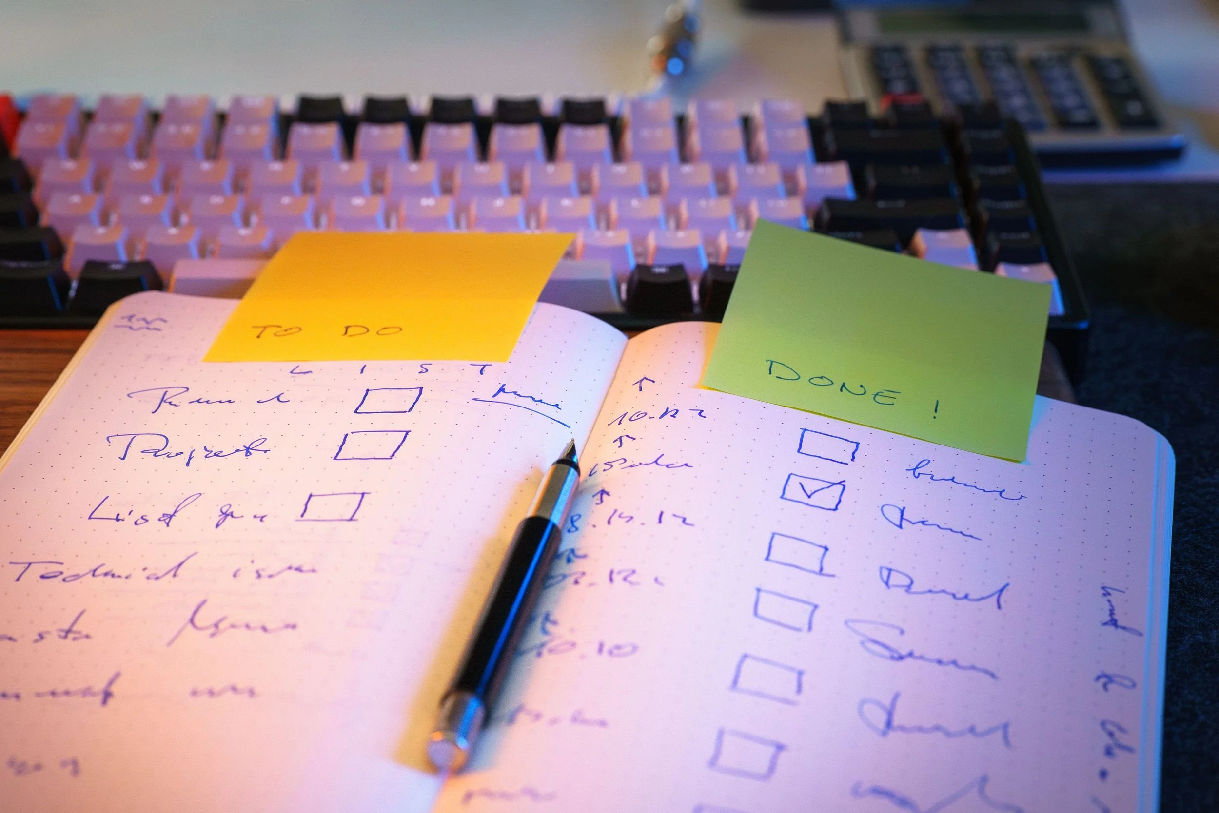 How to Track Your Income and Expenses as a Content Creator