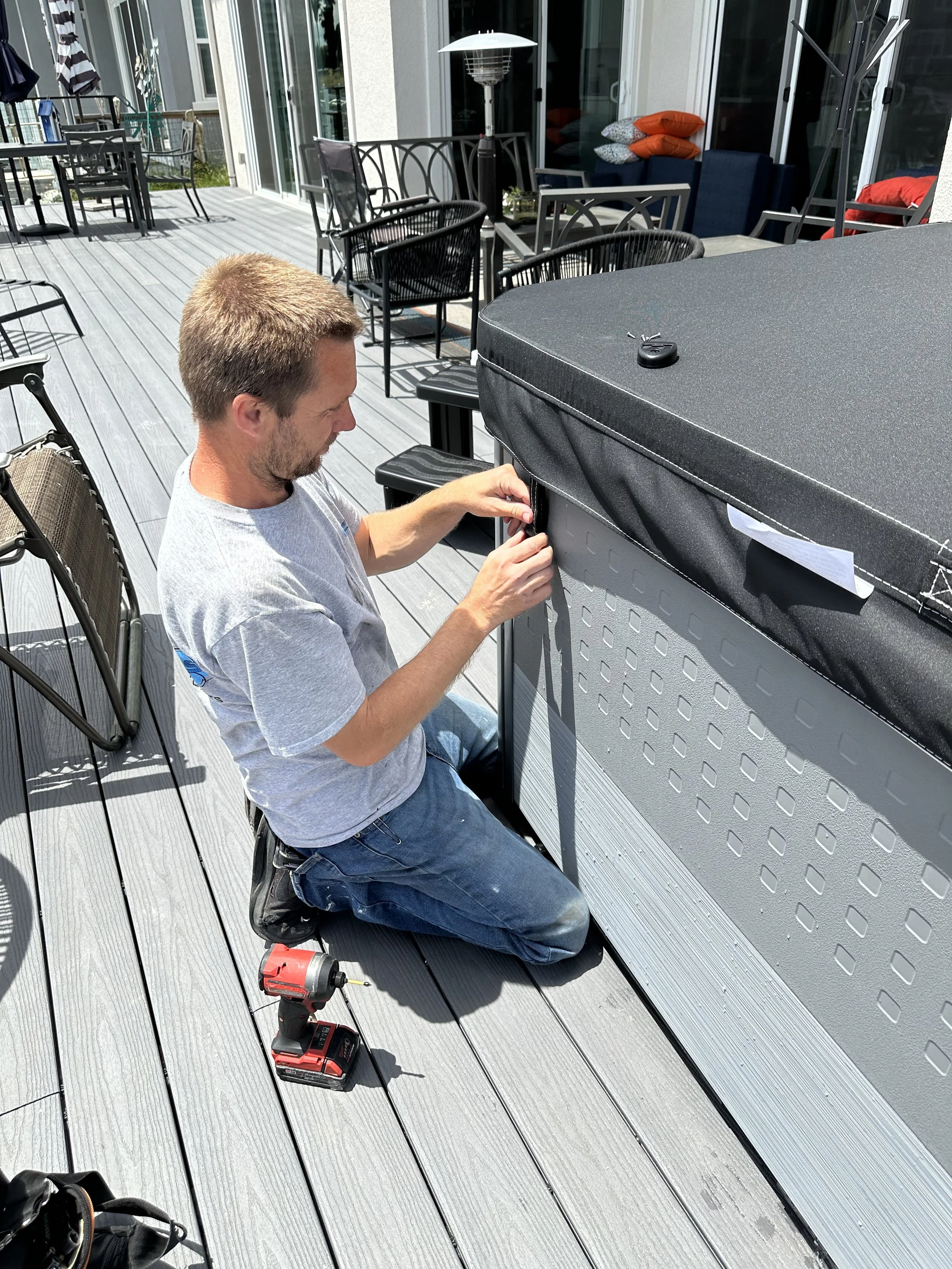 Service tech Kenny installing cover locks
Vacaville, CA