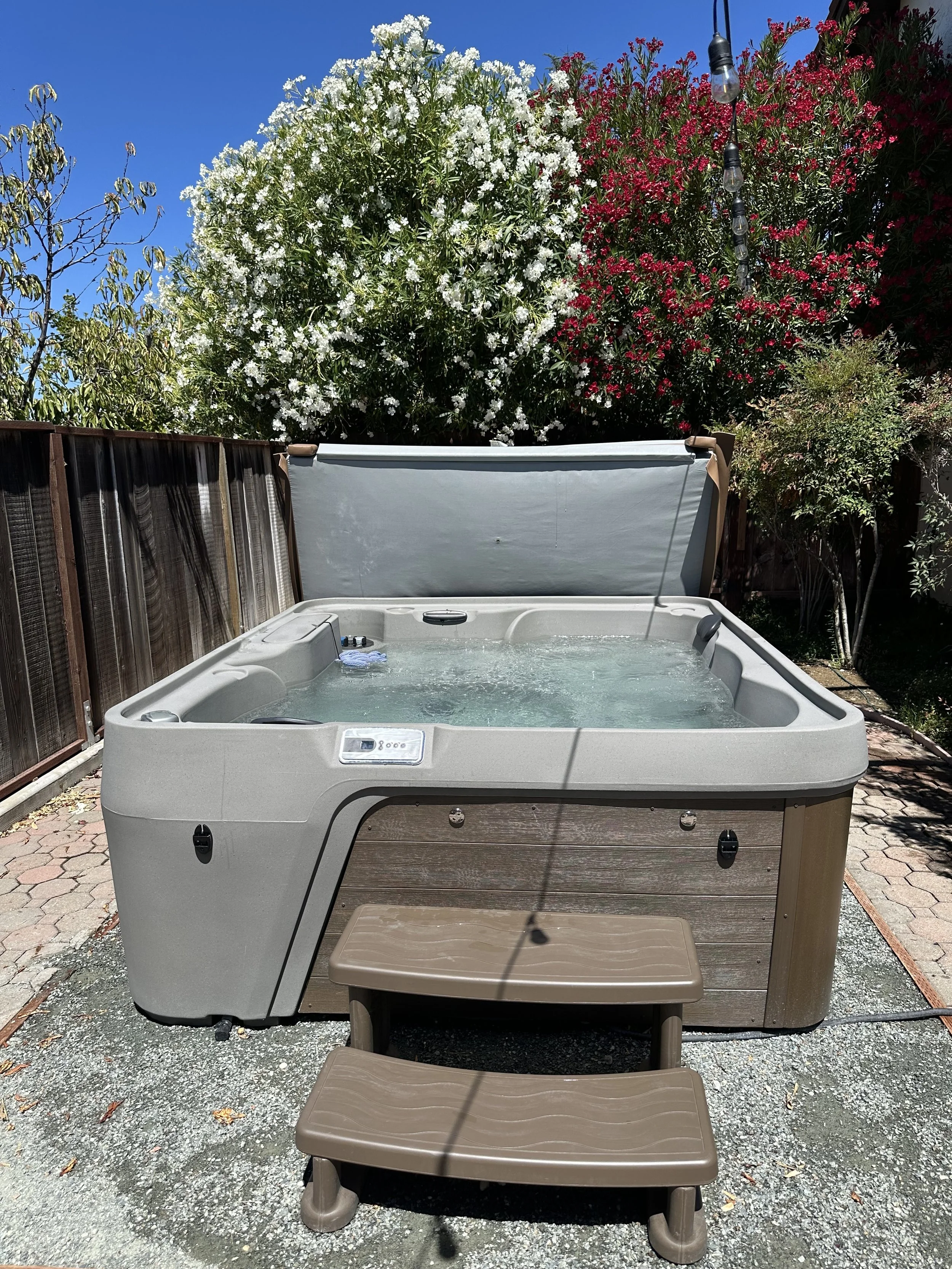 Freeflow Monterey Spa
Manteca, CA
