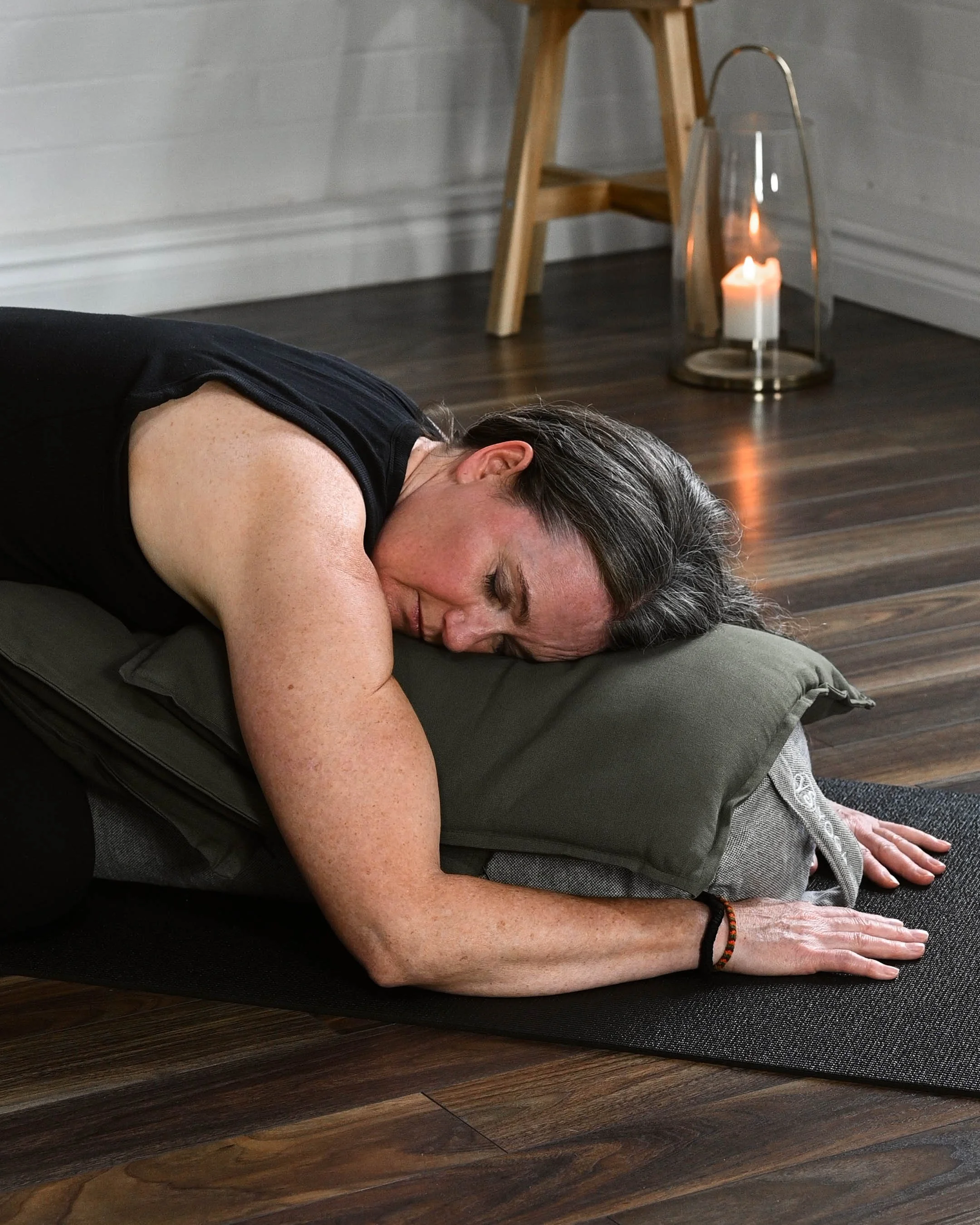 Yuletide Restore with Helena