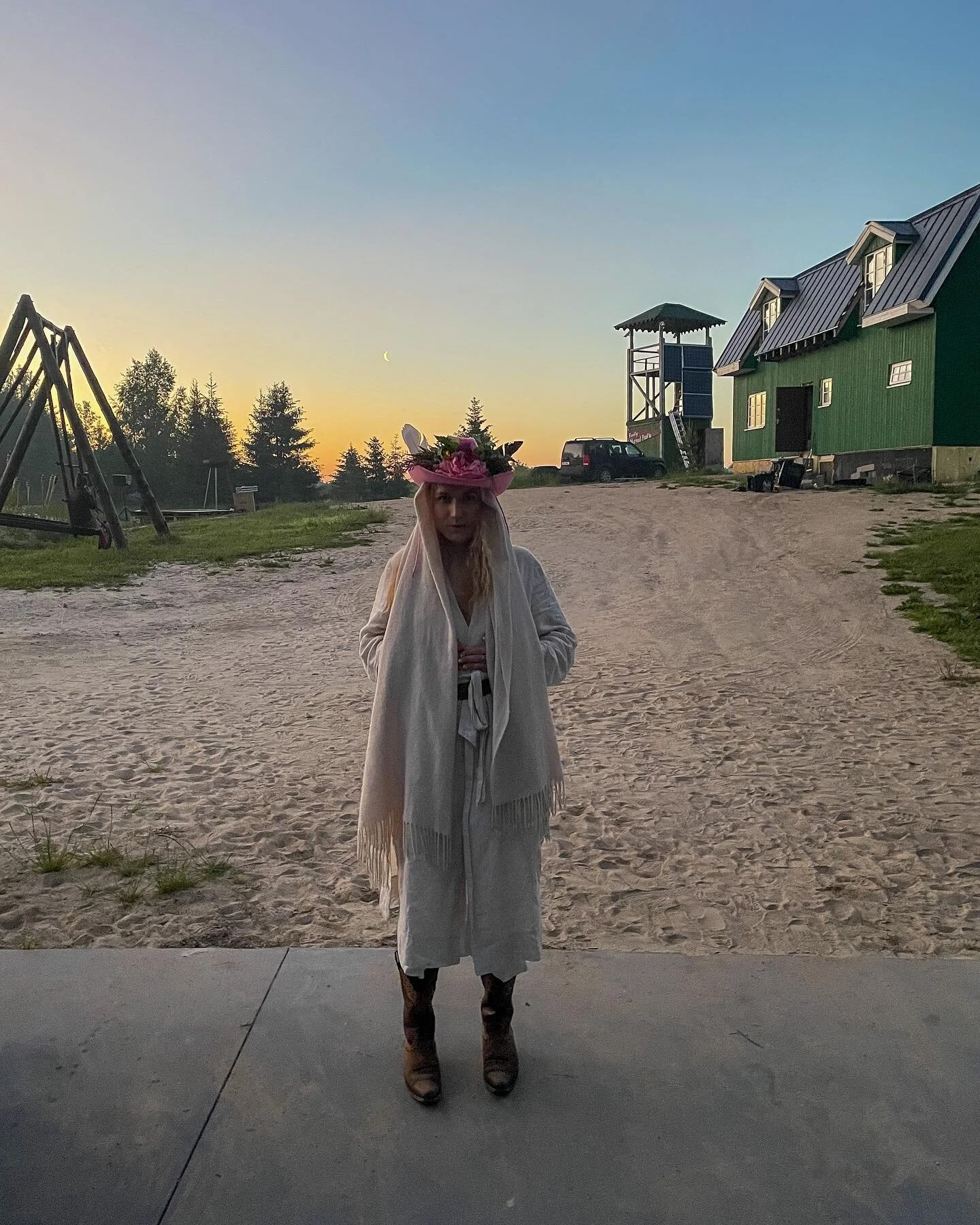 midsommar - pt 2 🌈❤️&zwj;🔥