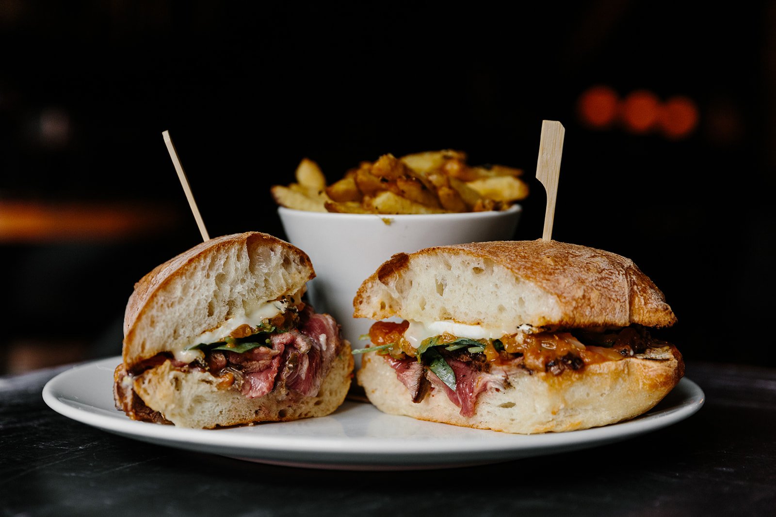 Calgary Restaurant and Bar Photographer 73.jpg