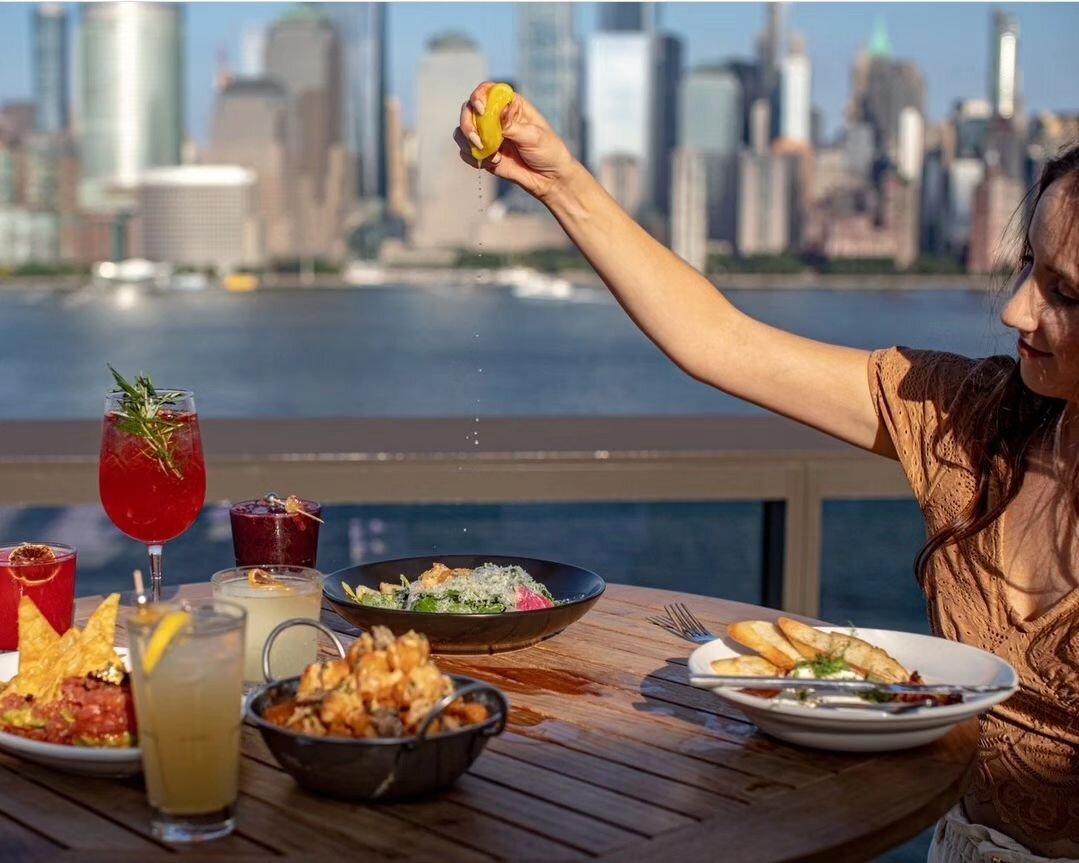 It's @jerseycityrestaurantwk ! Enjoy great specials all over the city, including @rooftopatexchangeplace 

July 15 to 28th, enjoy a sample platter of any 3 of the rooftop menu food options for $35. $7 sangria special also available with purchase! 

G