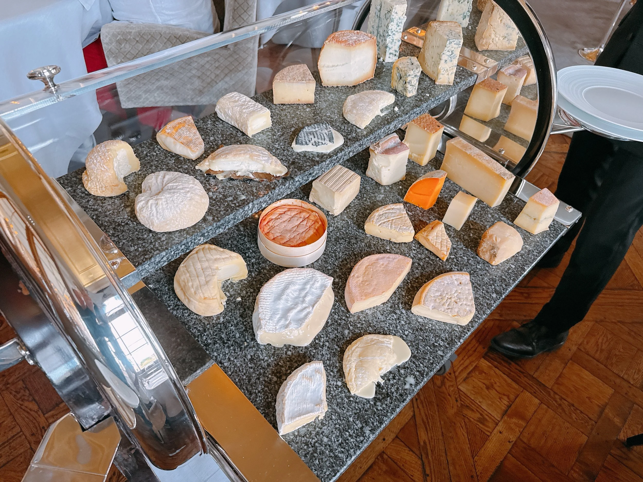 Cheese cart
