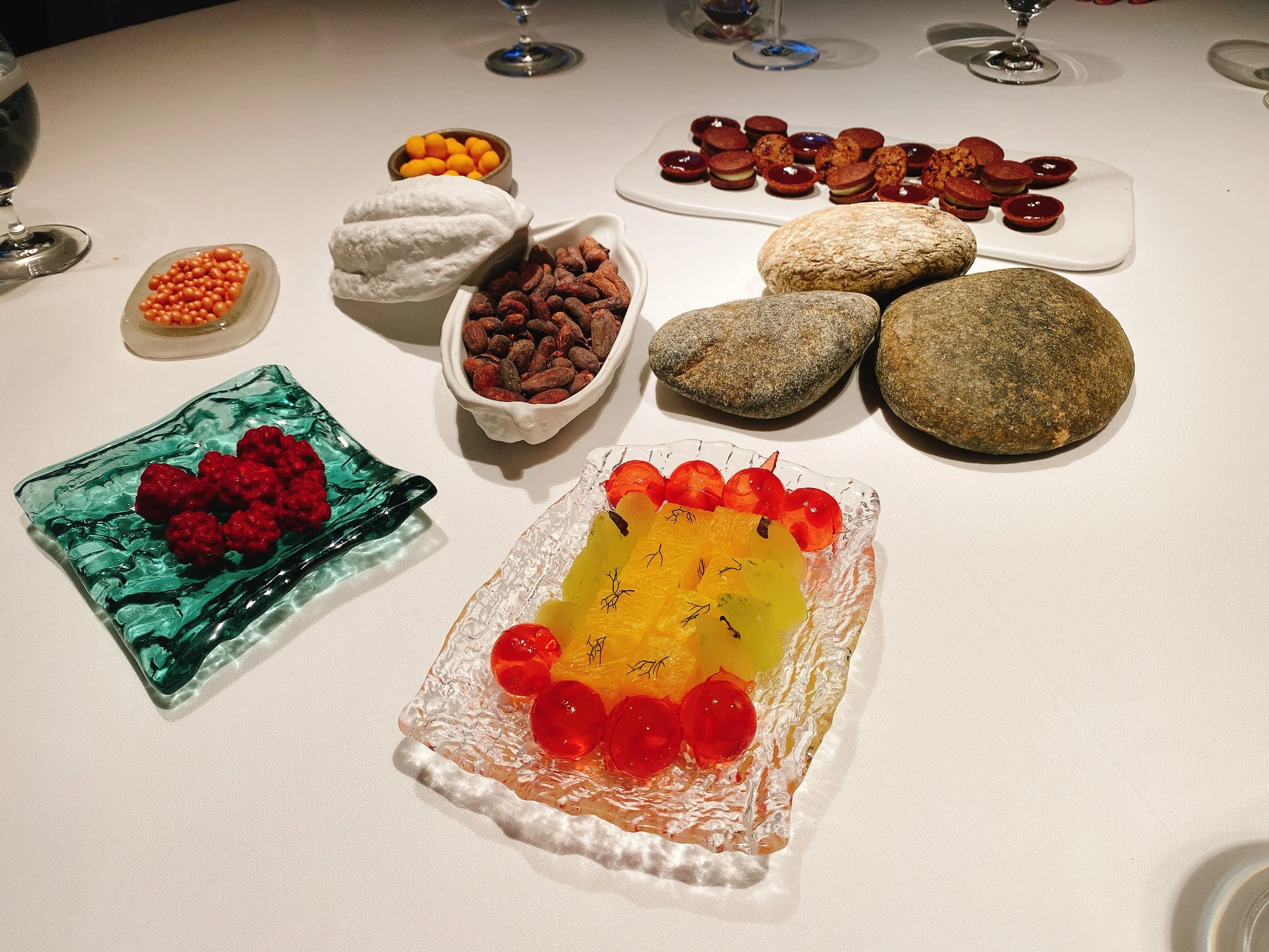 Petit fours