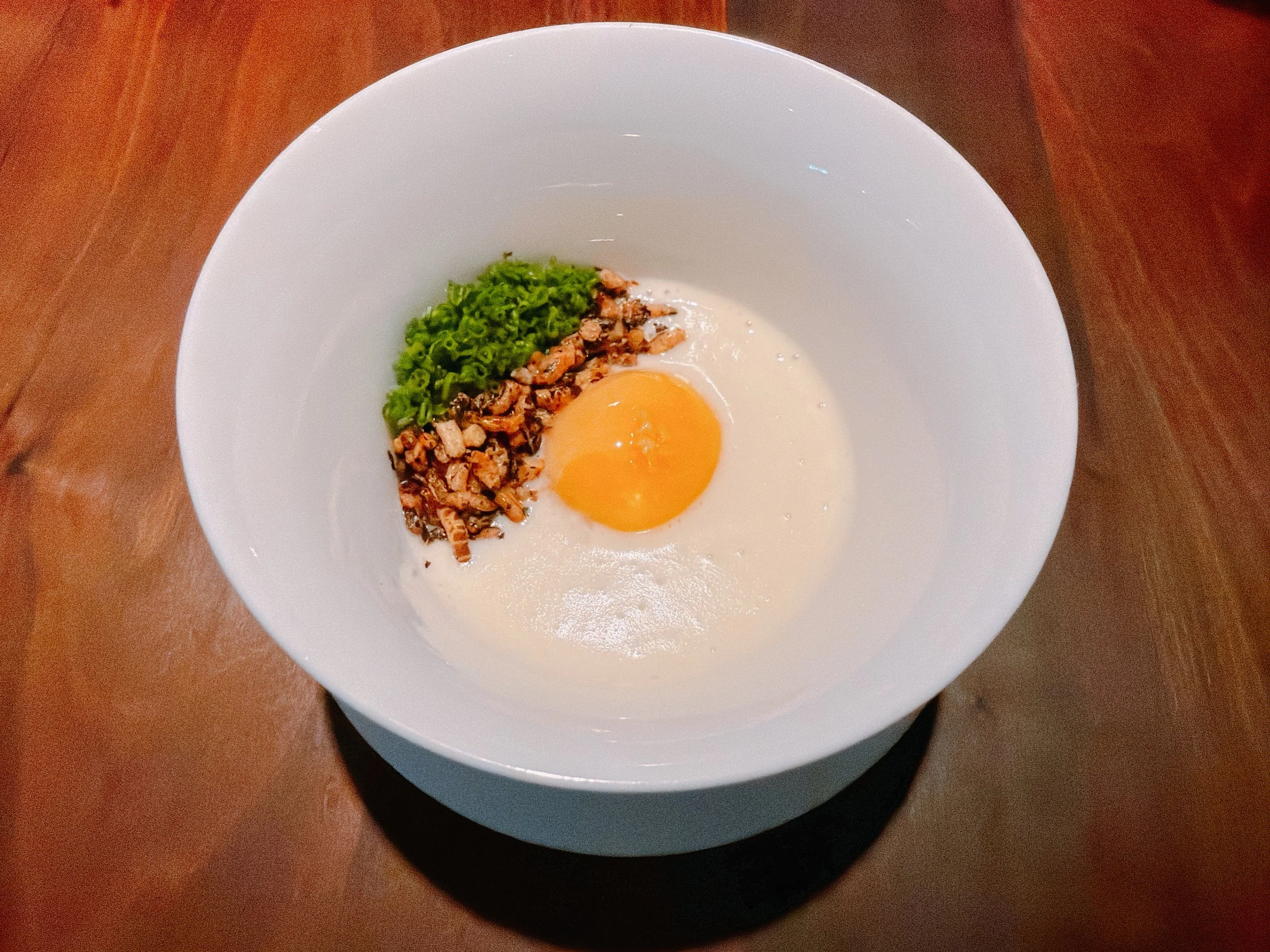 Onions, egg yolk, malt