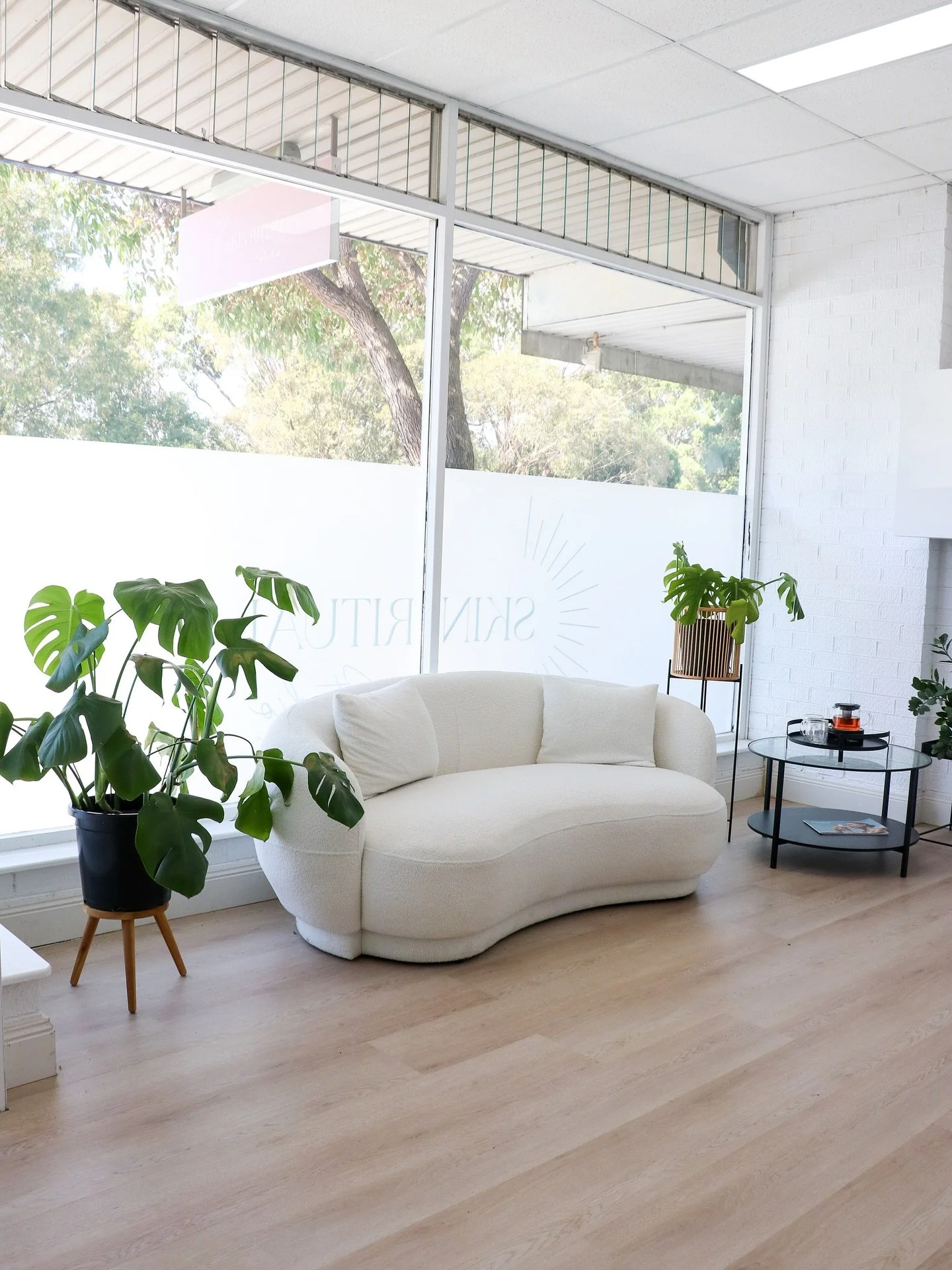 ✨ Welcome to Skin Ritual Studio ✨ 
Our little space is all about where relaxation meets results - a place to feel calm, cared for, and confident in your skin 💆&zwj;♀️🌸

Whether you&rsquo;re here for guidance, results-driven treatments, or simply a 