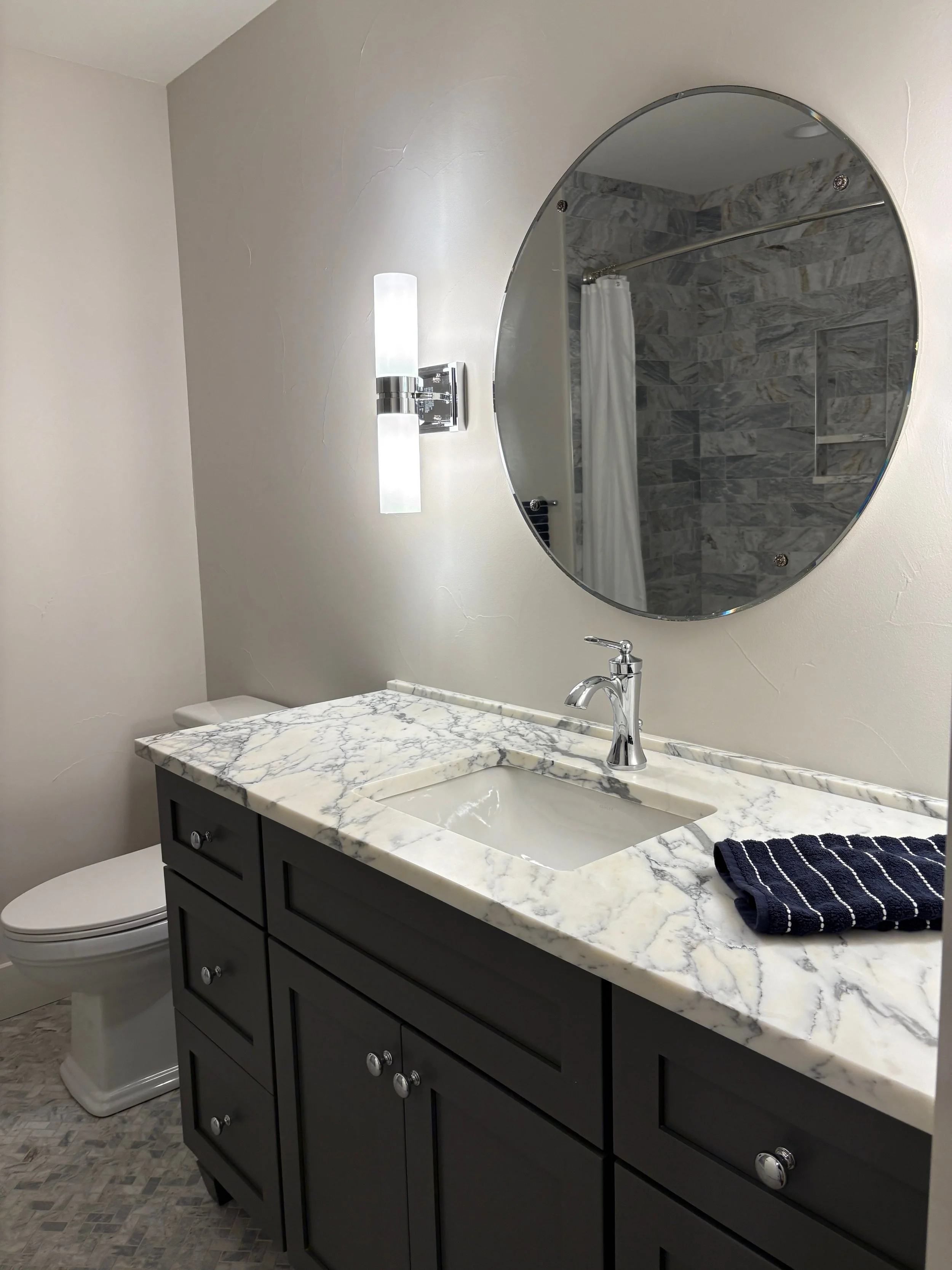 Lower Level full bath.jpeg