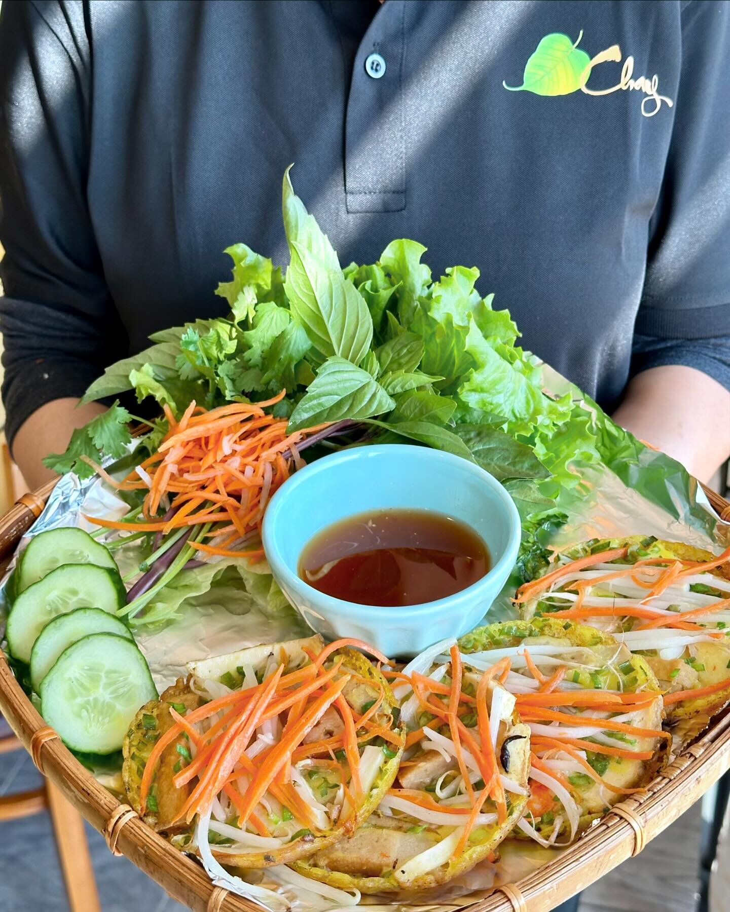 Chay&rsquo;s Vegetarian Banh Xeo: the perfect bite for embracing the fresh flavors of spring. 

(S6) B&Aacute;NH X&Egrave;O | Vietnamese Golden Crepes (VEGAN UPON REQUEST, CONTAINS NUTS) 

#chayrestaurant #vegetarian #vietfood #vietnameserestaurant #