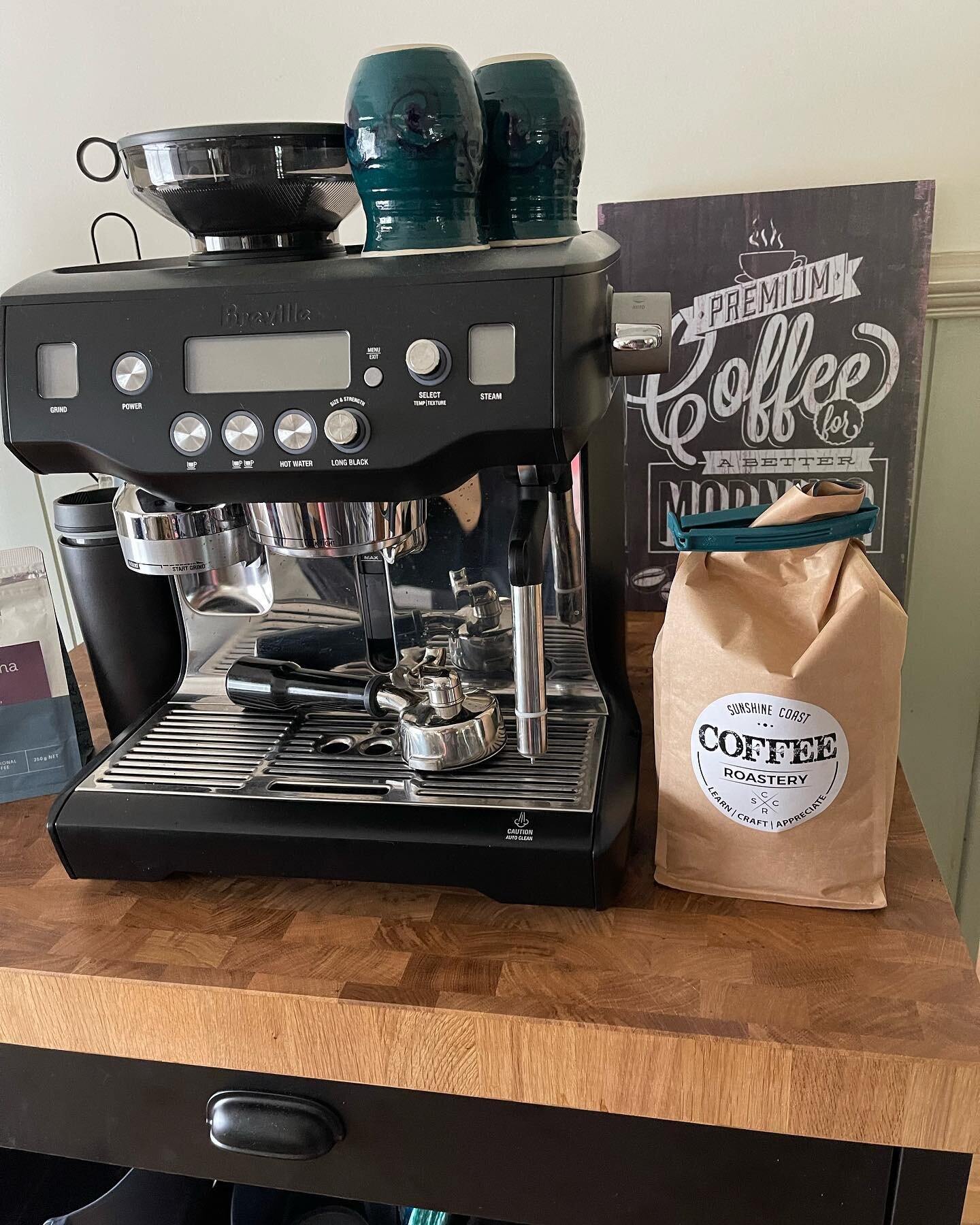 Our coffee station setup at home. First stop in the morning before the work starts. Made possible with our friends at @sunshinecoastcoffeeroastery and their new coffee. #wild &hellip; loving this coffee guys 🥰🥰 #sunshinecoastcoffeeroastery #noworkb