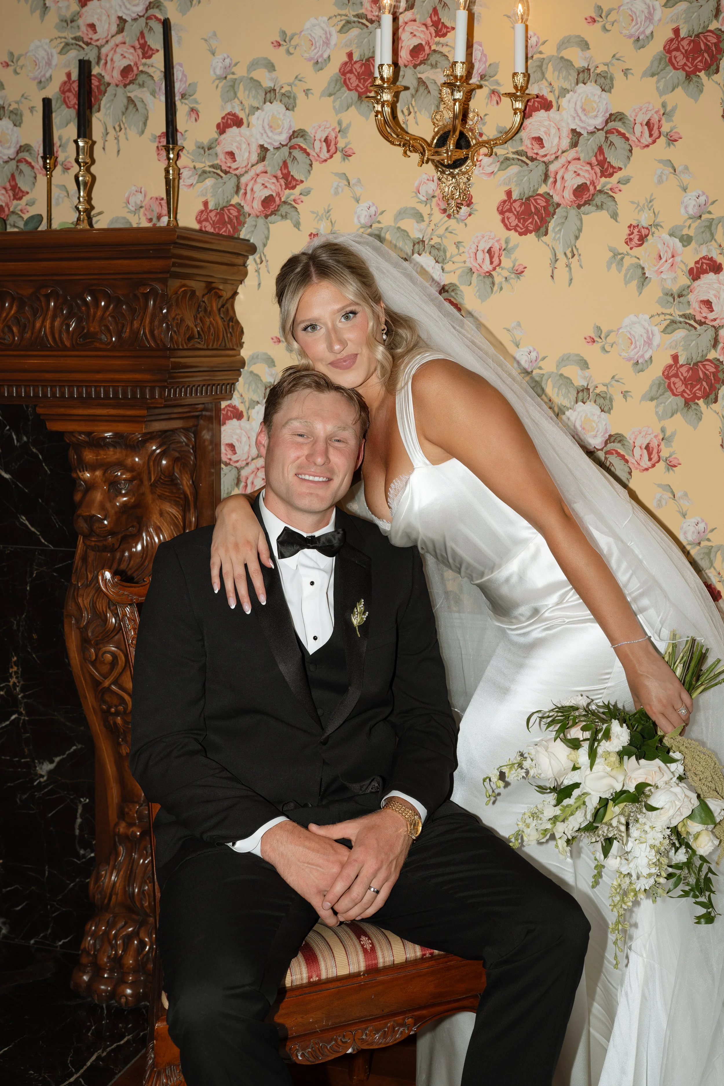 Kinsey&Derek_SneakPeeks-1044.jpg