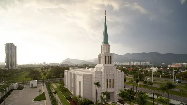 Come Follow Me for Teens: Holiness to the Lord (Exodus 35-40; Leviticus&nbsp;1; 4; 16;&nbsp;19)